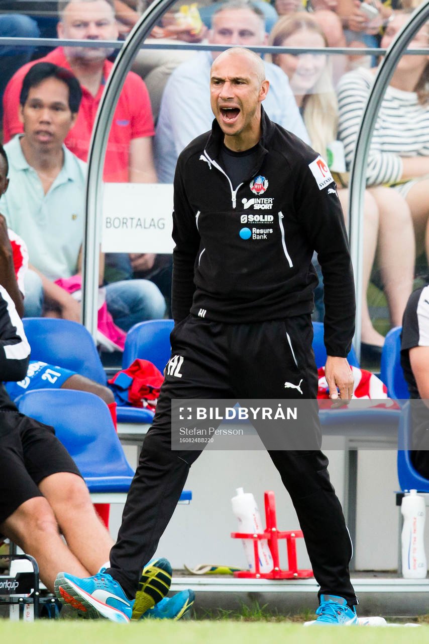 Helsingborgs manager Henrik Larsson