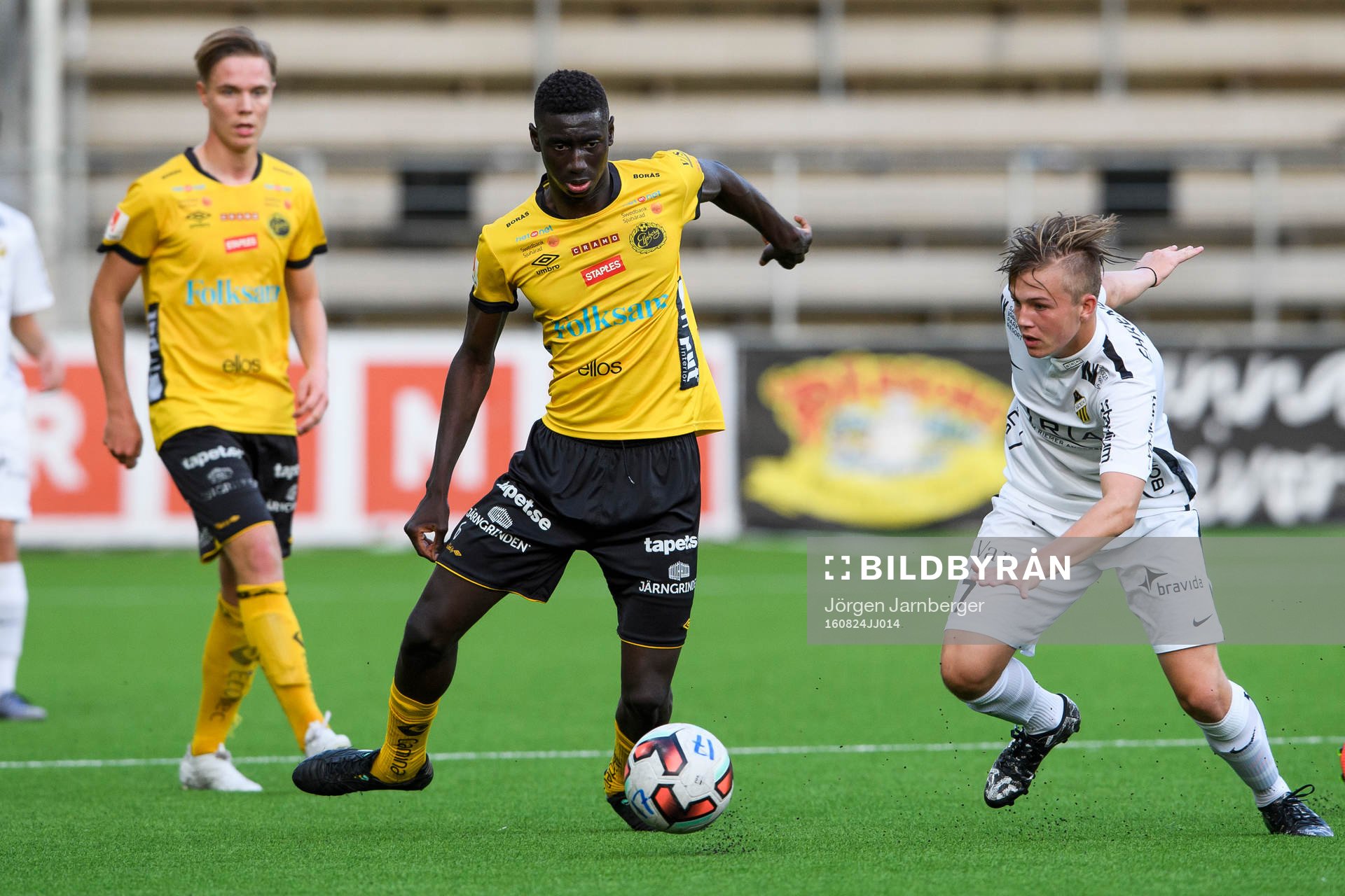 Elfsborgs Marokhy Ndione och Häckens Rasmus Andersson