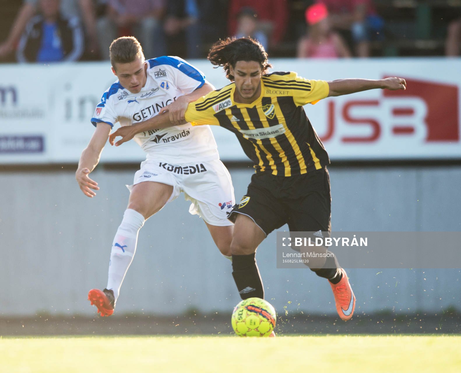 IFK Hässleholms Ameer Naseer mot Halmstads Gabriel