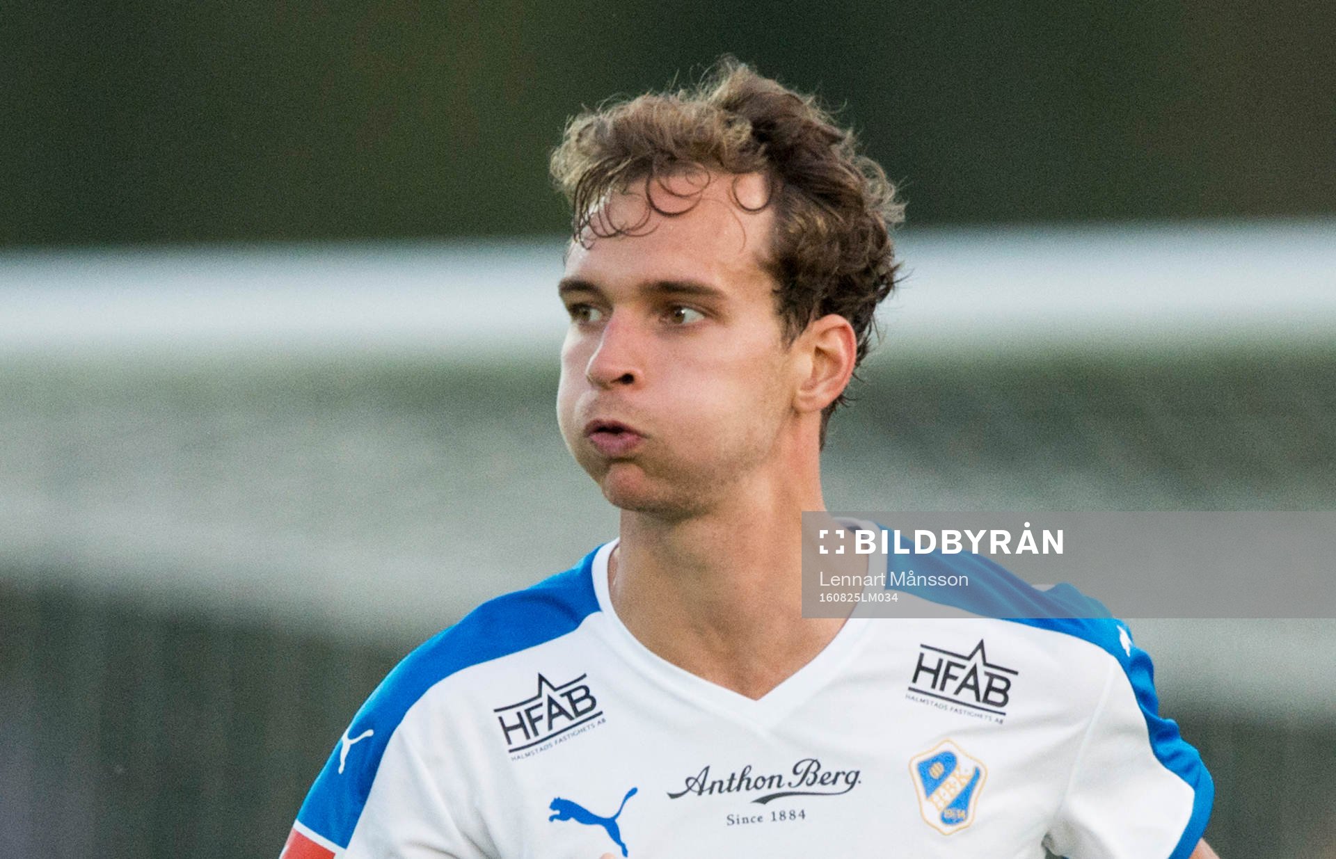 Halmstads Alexander Henningsson i matchen i Svenska Cupen