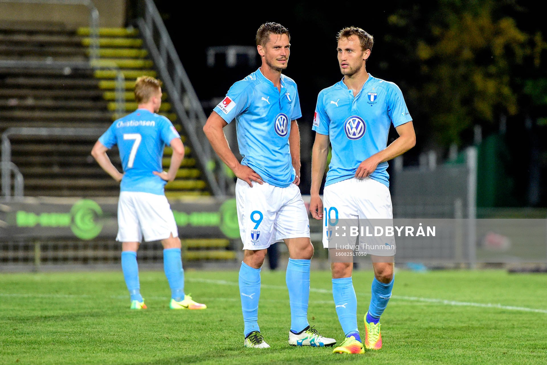 Malmö FFs Markus Rosenberg och Magnus Wolff Eikrem deppar