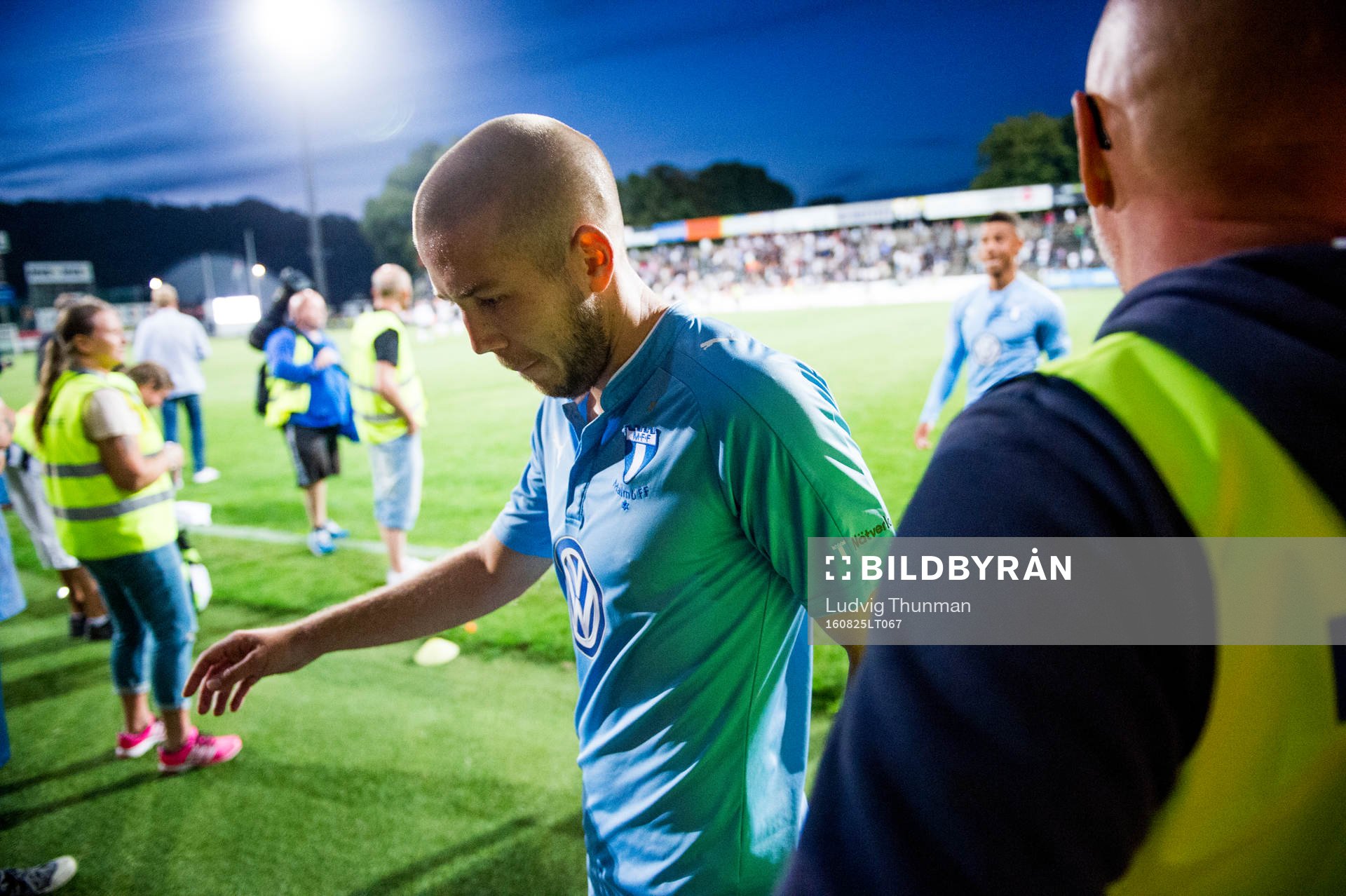 Malmö FFs Anton Tinnerholm deppar