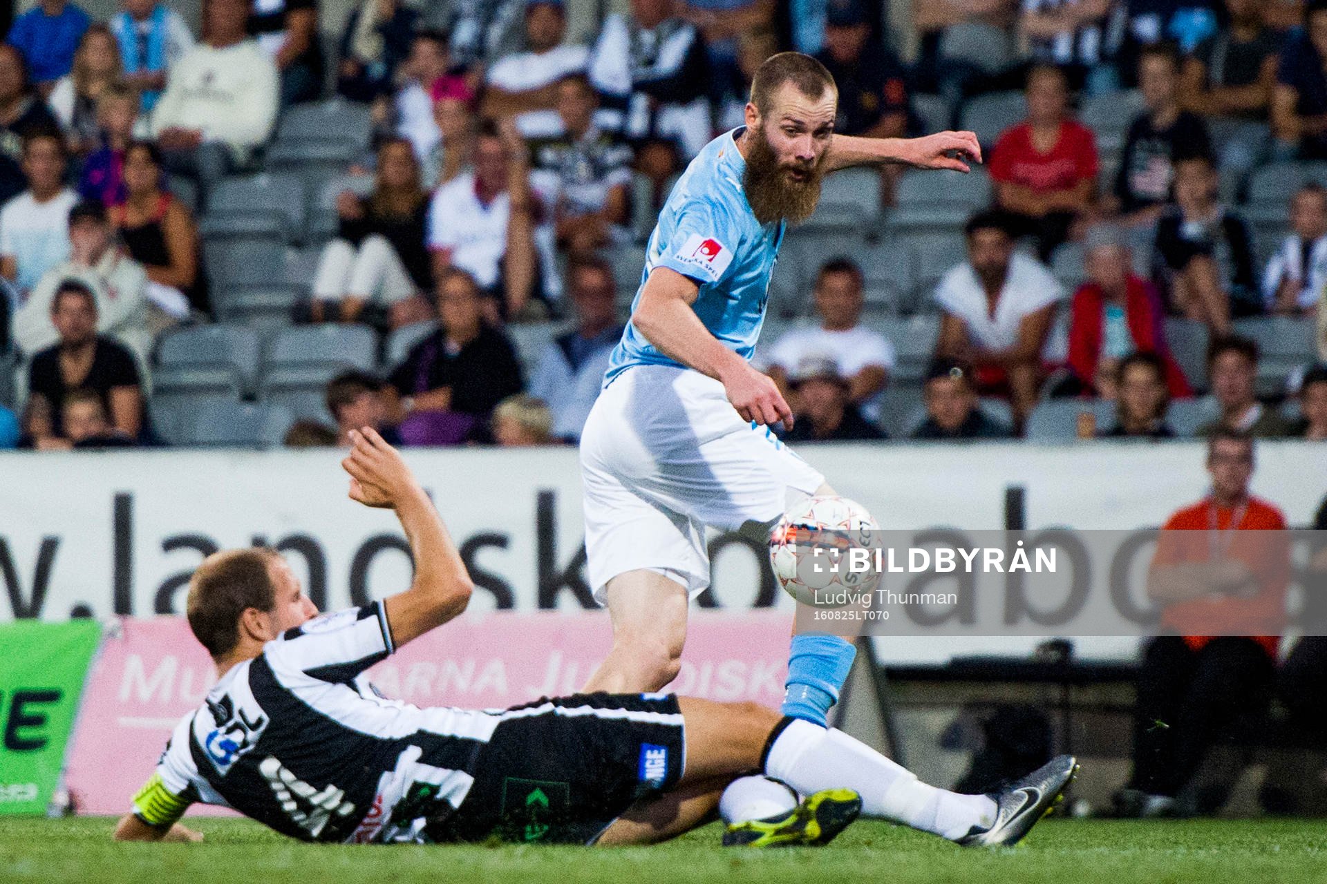 Malmö FFs Jo Inge Berget och Landskronas Mikael Dahlgren