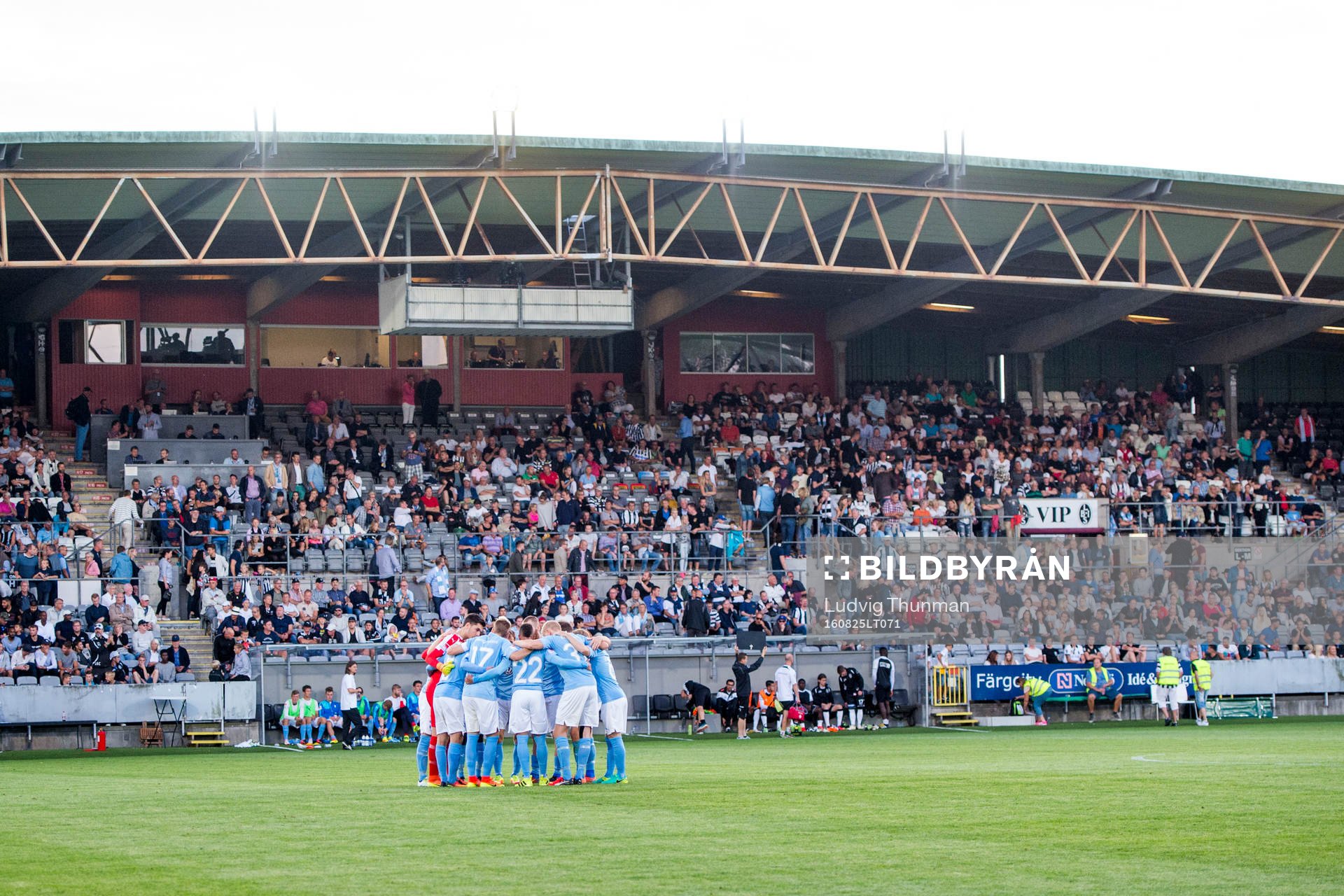 Malmö FFs spelare laddar upp