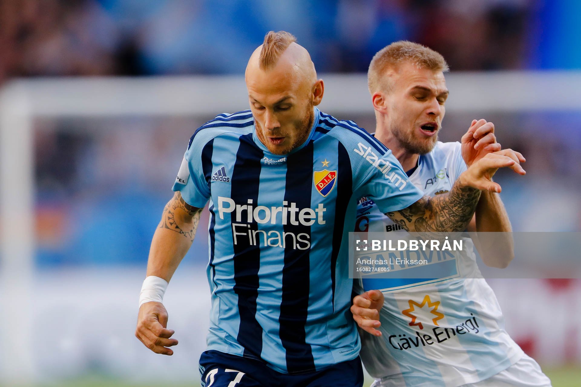 Djurgårdens Magnus Eriksson och Gefles Robin Nilsson