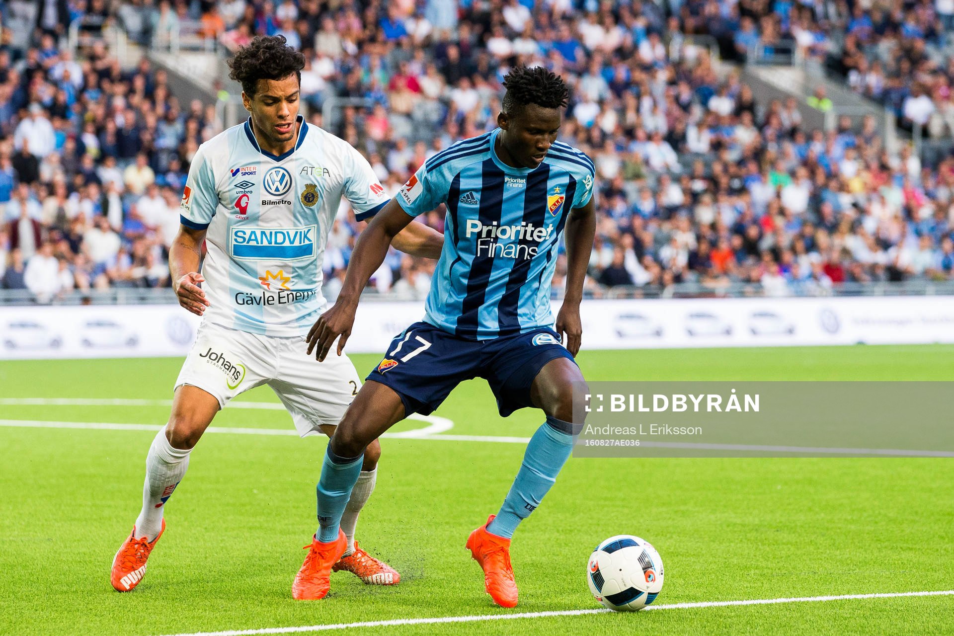 Gefles Joshua Nadeau och Djurgårdens Michael Olunga