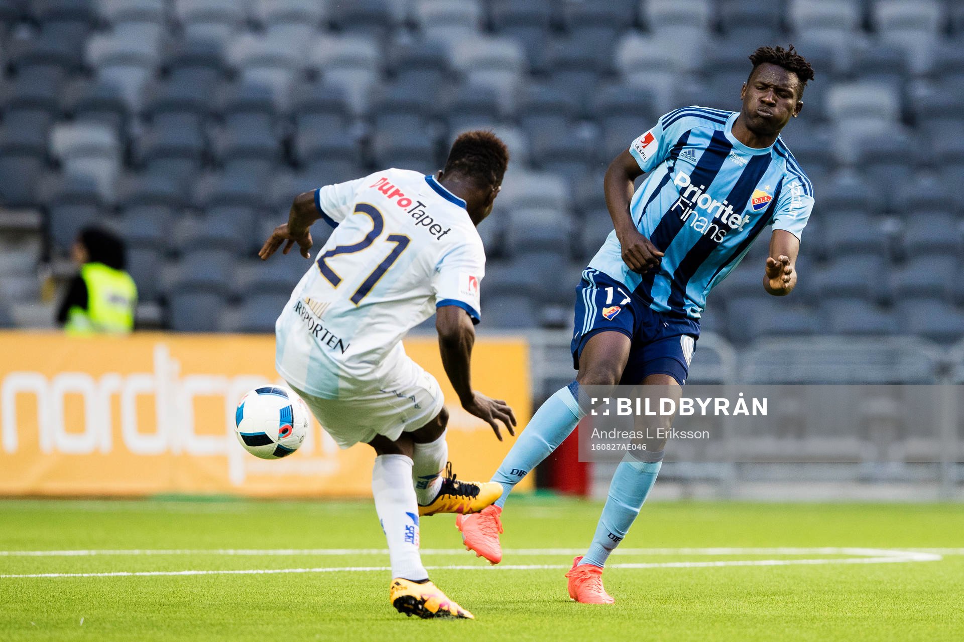 Gefles Kwame Bonsu med ett skott förbi Djurgårdens