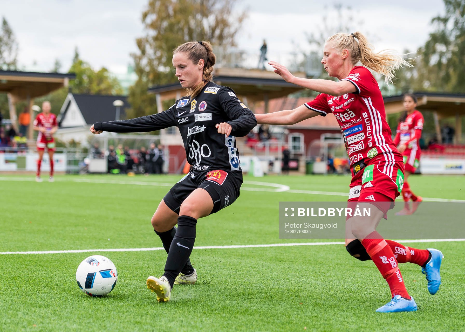 Örebros Hanne Gråhns och Piteås Elin Bragnum