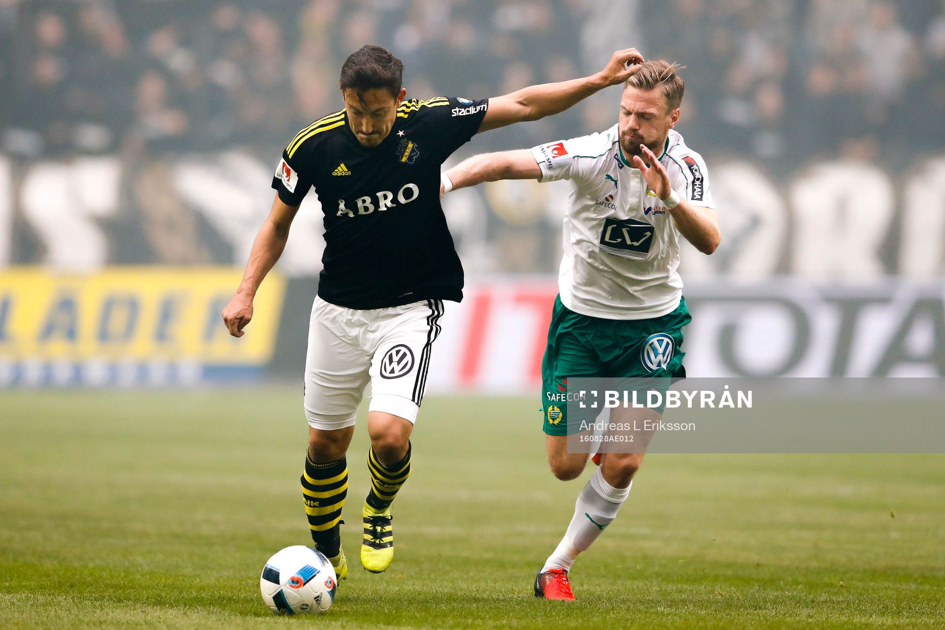 s Stefan Ishizaki och Hammarbys Arnór Smárason