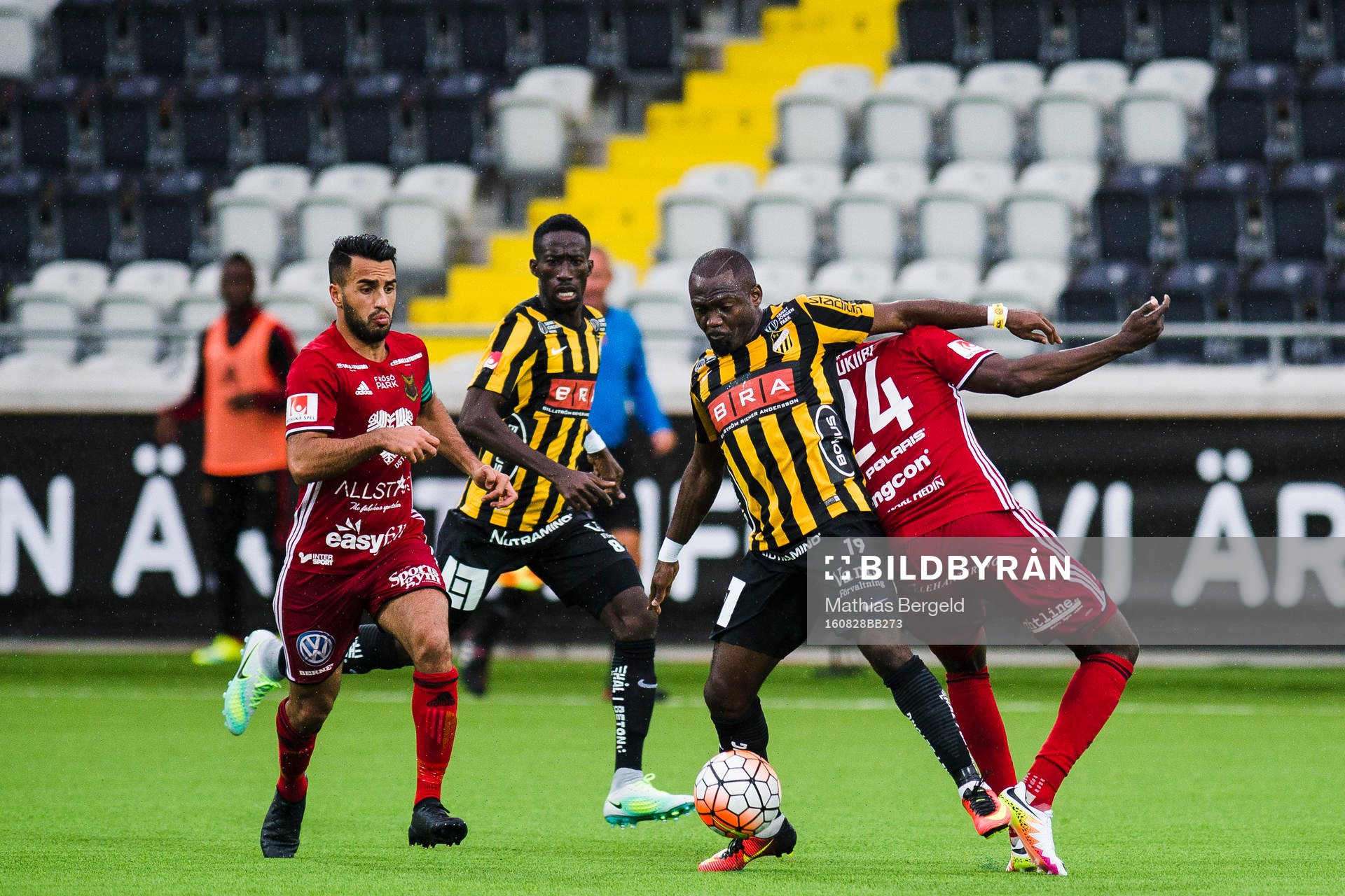 Östersunds Brwa Nouri och Ronald Mukiibi
