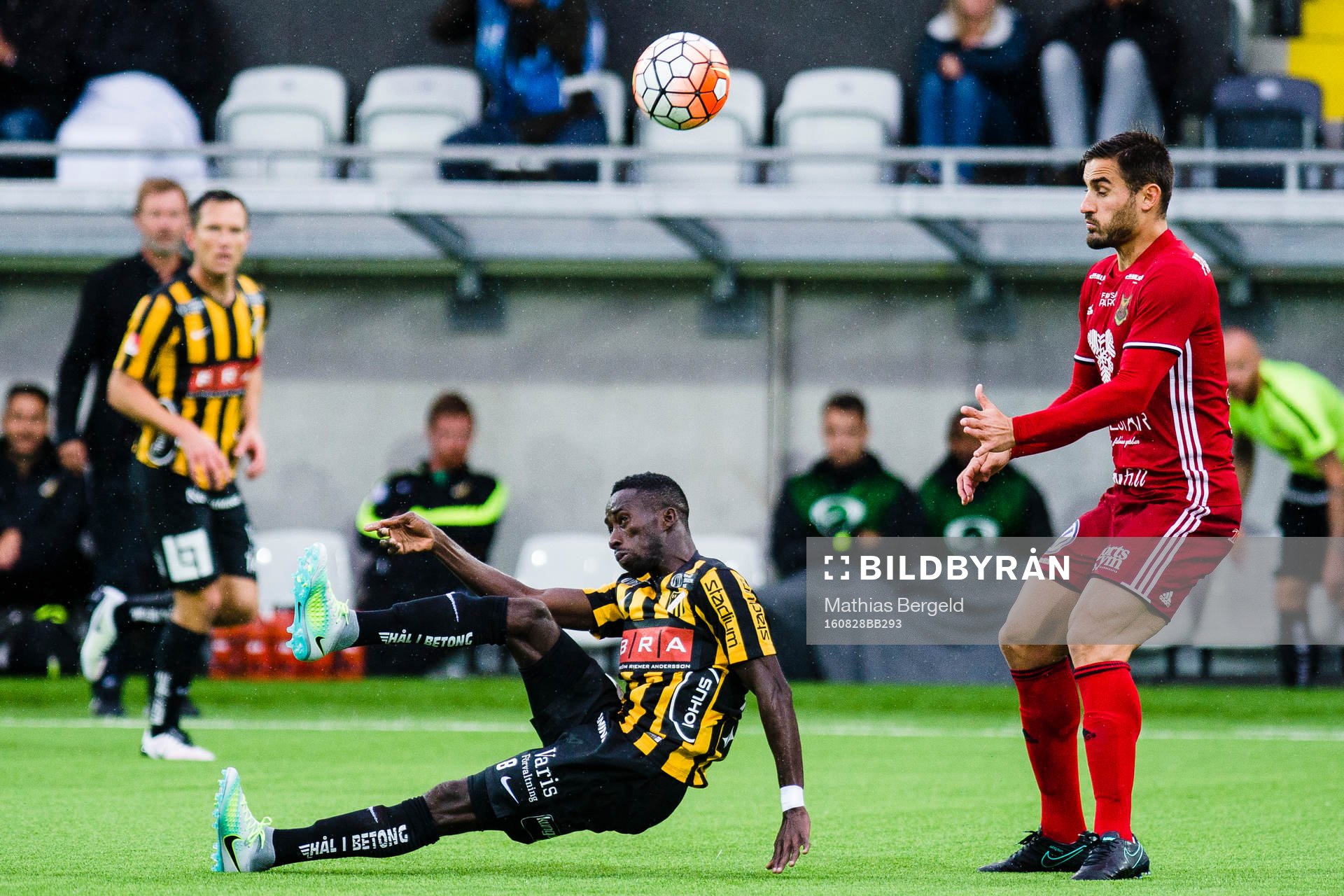 Häckens Demba Savage och Östersunds Sotirios