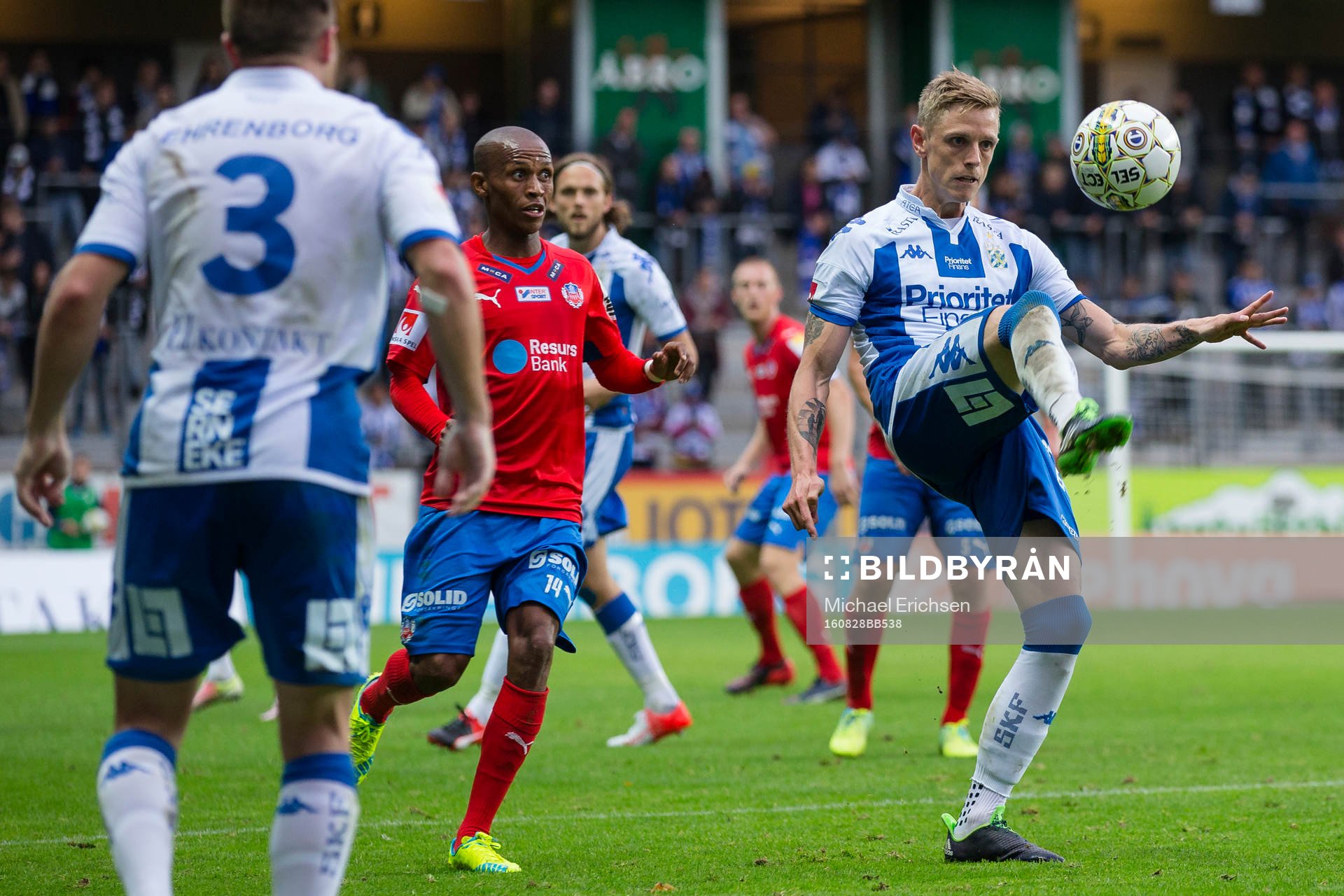 IFK Göteborgs Sören Rieks före Helsingborgs Amethyst