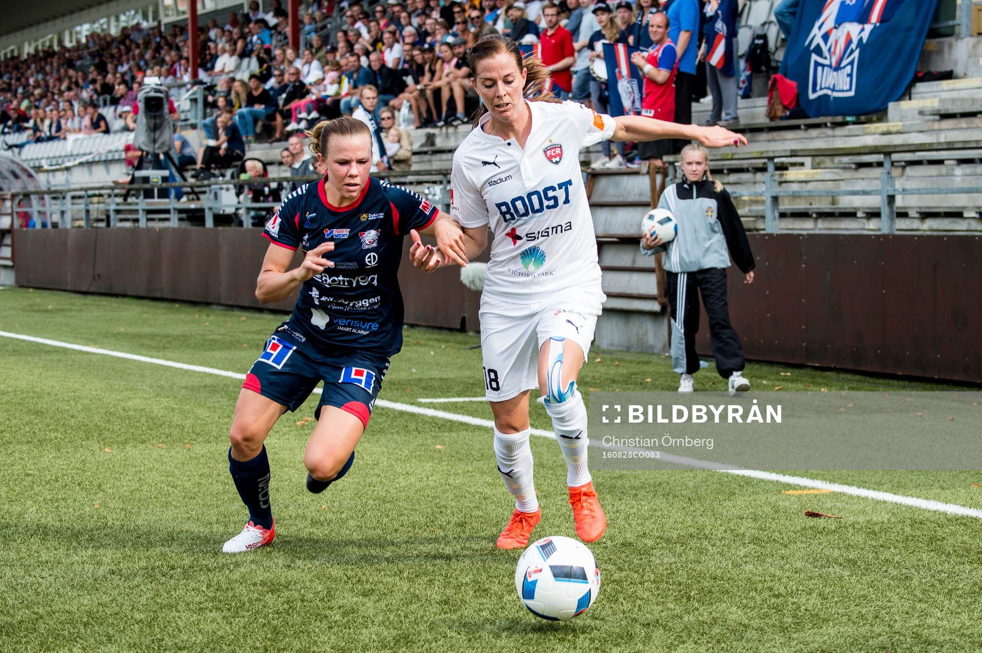 Linköpings Jessica Samuelsson mot Rosengårds Lotta Schelin