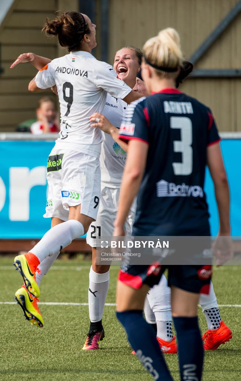 Rosengårds Lieke Martens jublar åt 2-0