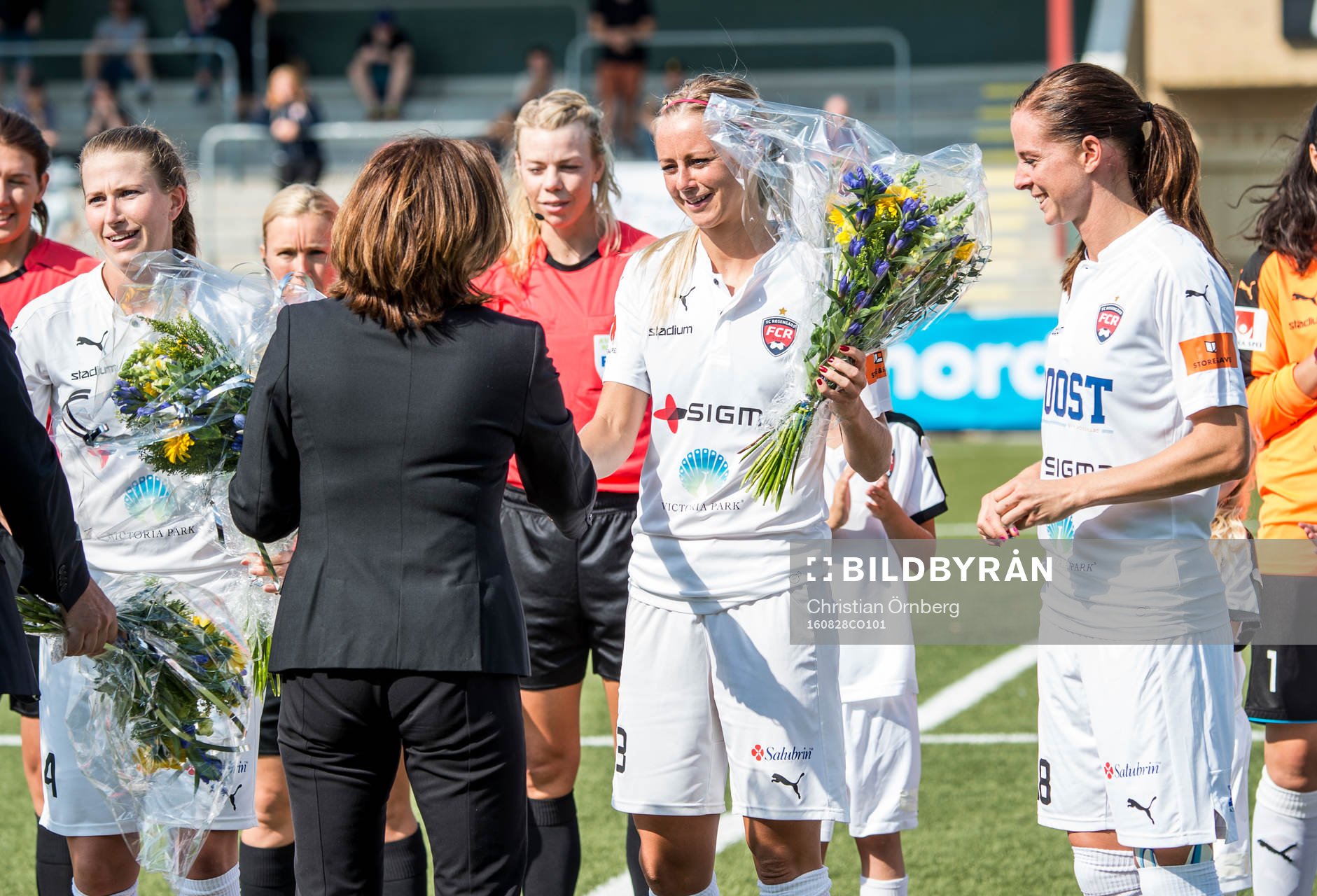 Fotbollförbundets ordförande Karl-Erik Nilsson och Annika