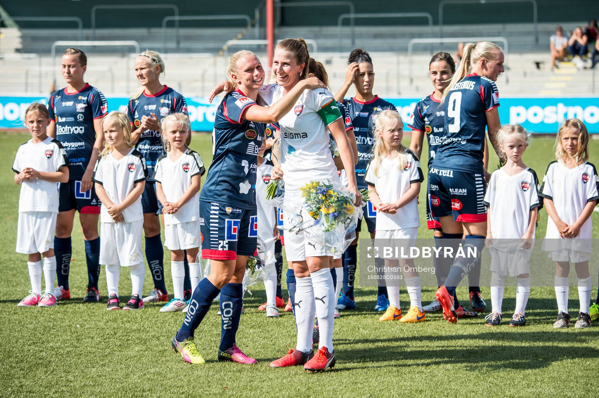 Landslagsspelarna Jonna Andersson i Linköping och