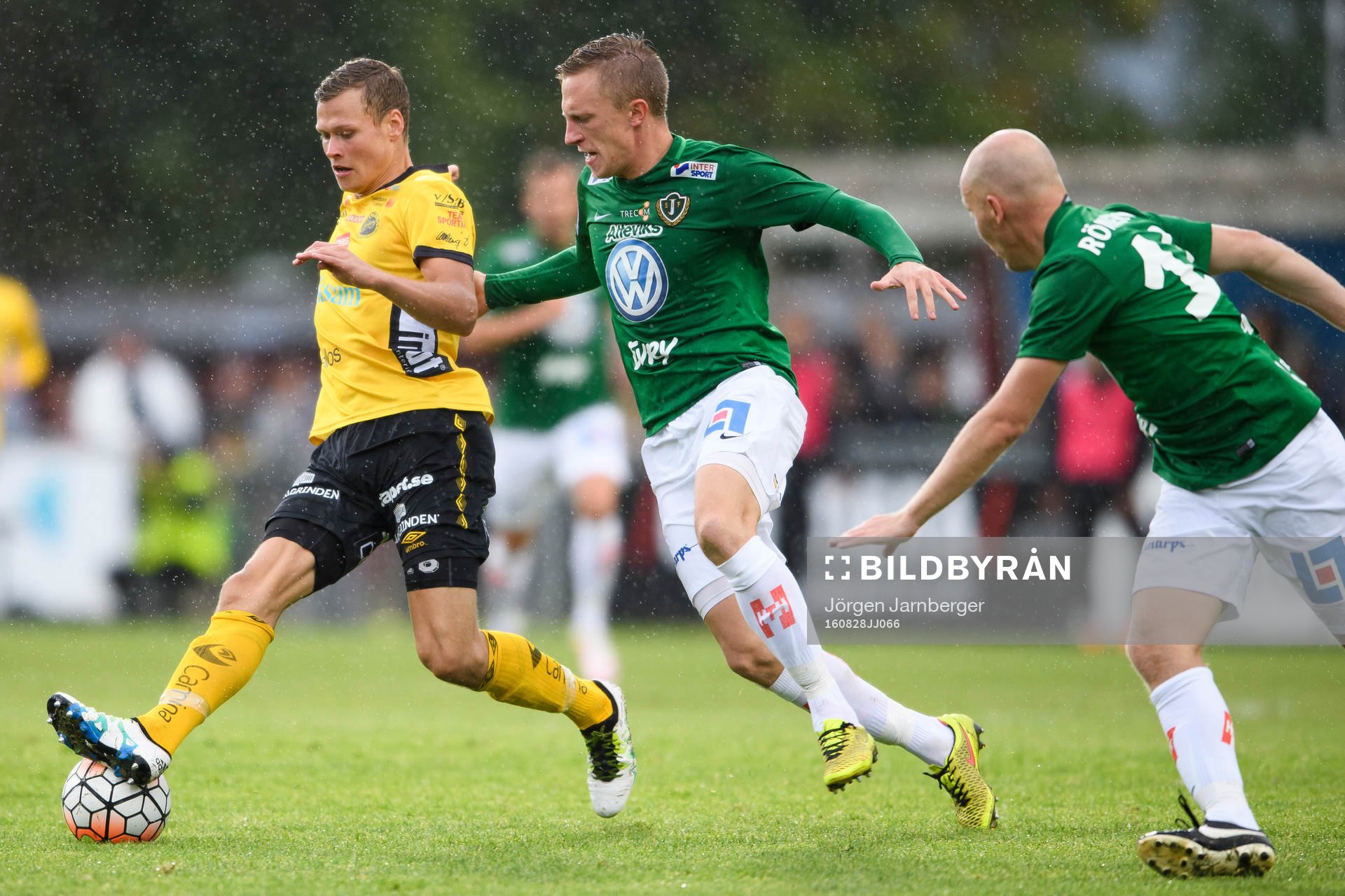 Elfsborgs Viktor Claesson och Jönköpings Joakim Karlsson