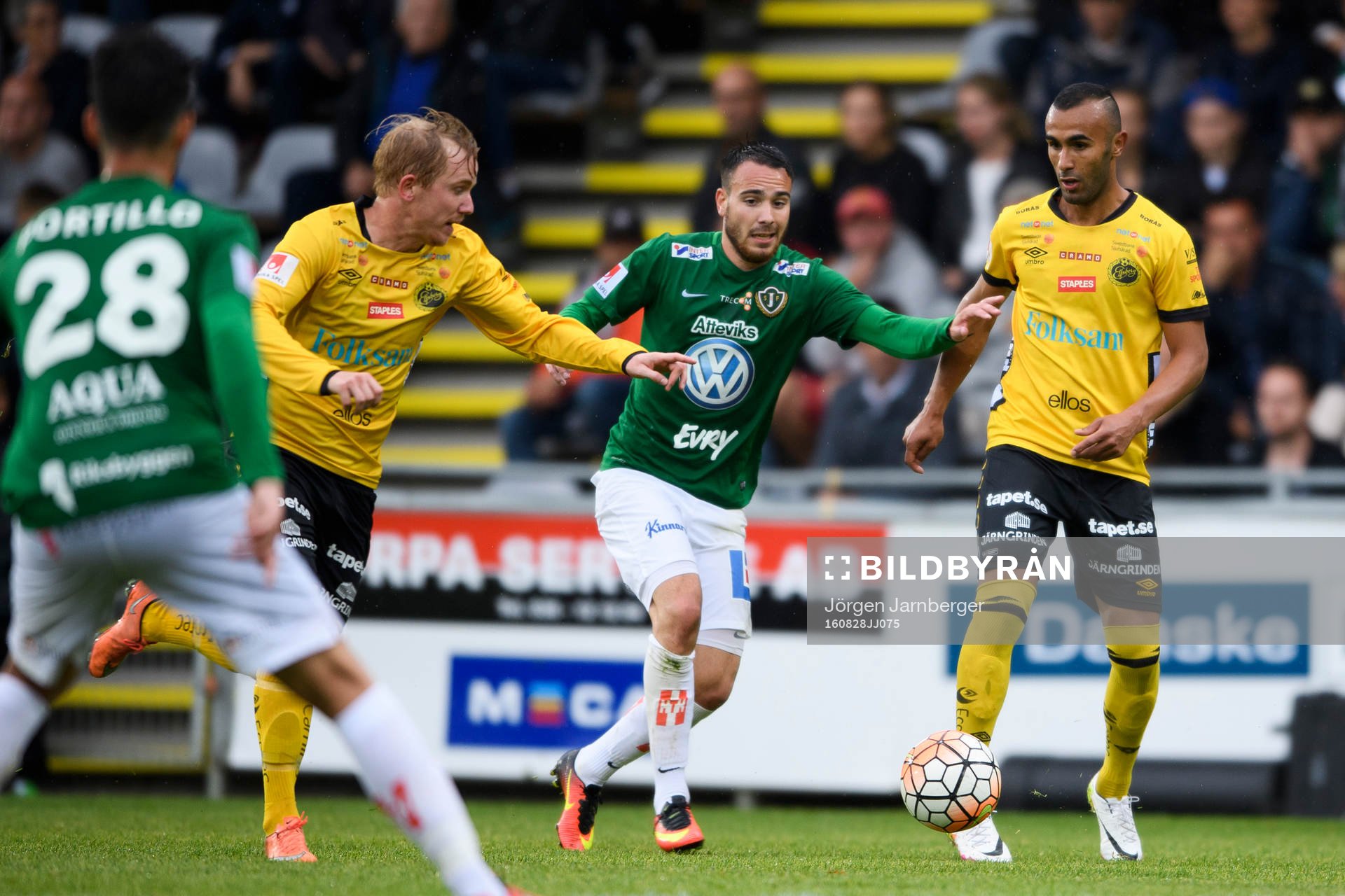 Elfsborgs Issam Jebali och Simon Lundevall