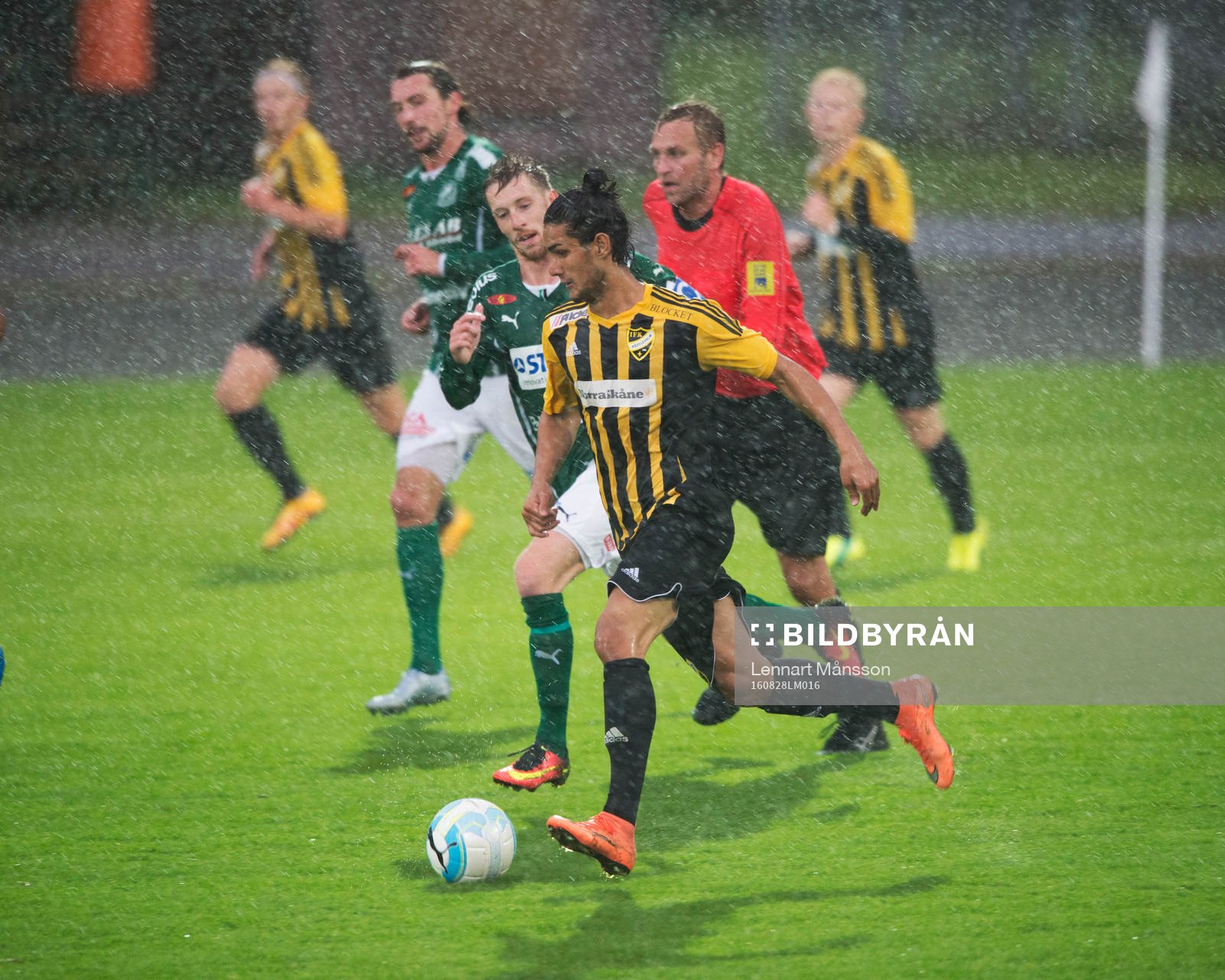 i matchen i division 2 mellan Hässleholms IF och IFK
