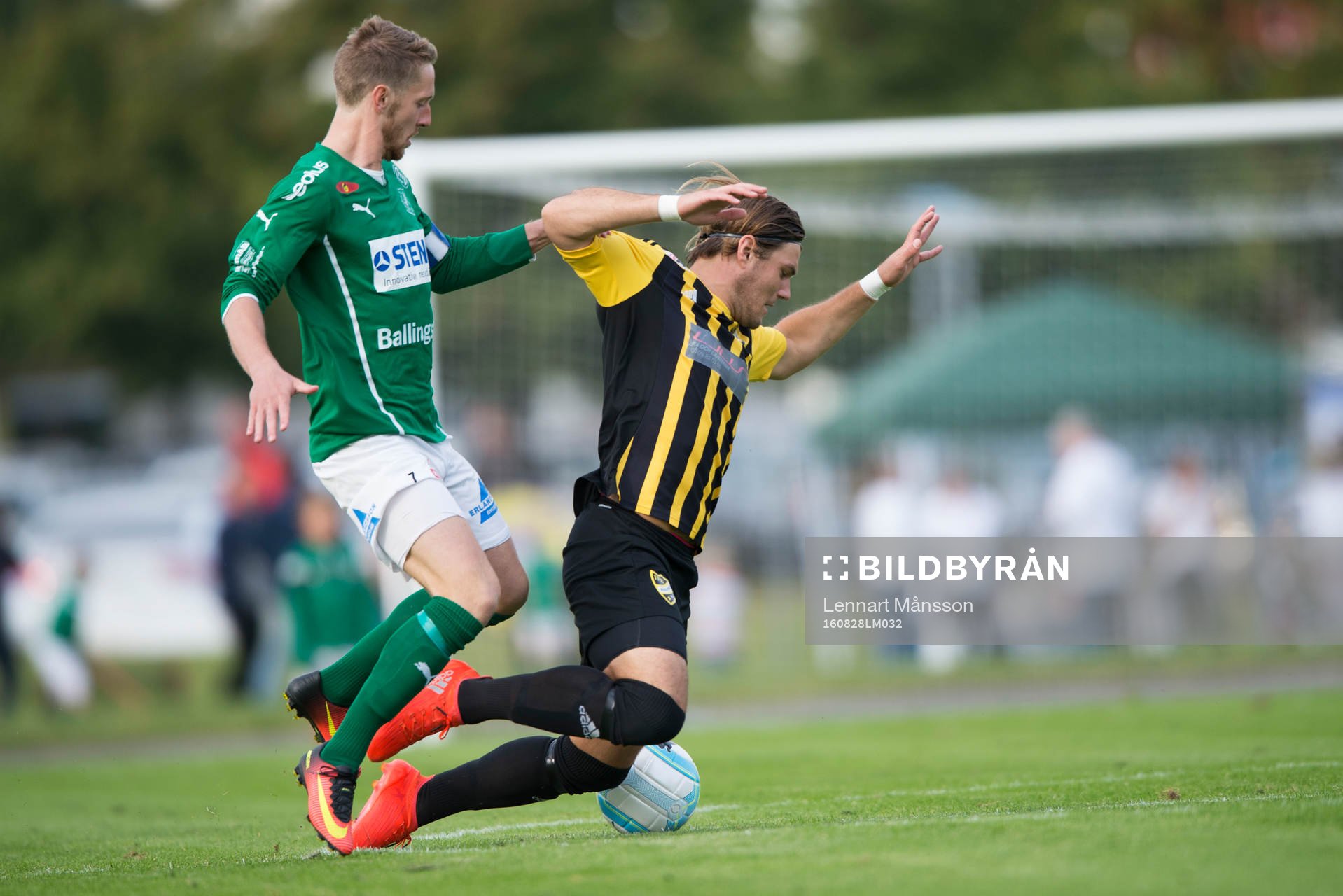 IFK Hässleholms Pontus Björnsson i matchen i division 2