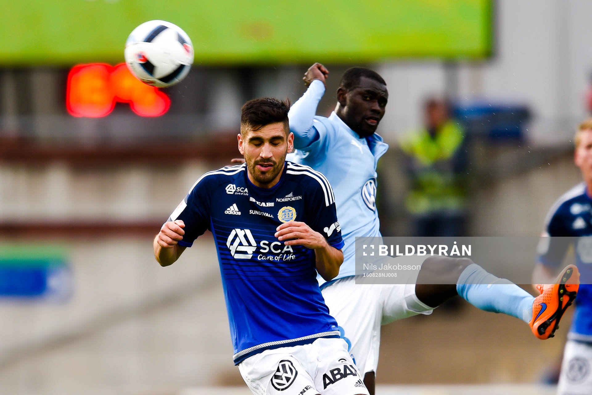Sundsvalls Stefan Silva och Malmö FFs Enock Kofi Adu