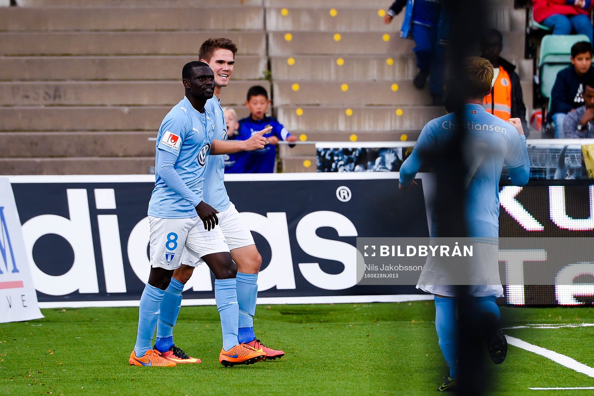 Malmö FFs Vidar Örn Kjartansson jublar efter 0-1 under fotbollsmatchen i Allsvenskan mellan GIF Sundsvall och Malmö FF den 28 augusti 2016 i Sundsvall.