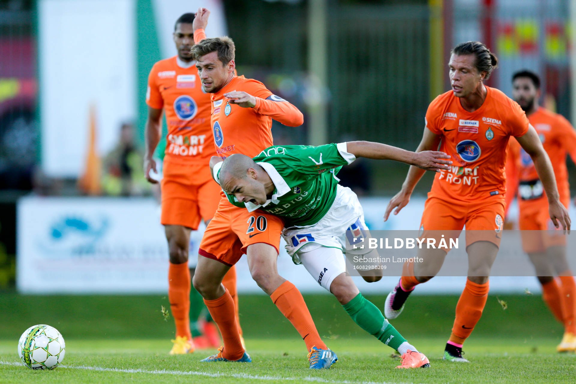 Ljungskiles Ahmed El-Amrani och Athletics Filip Rogic