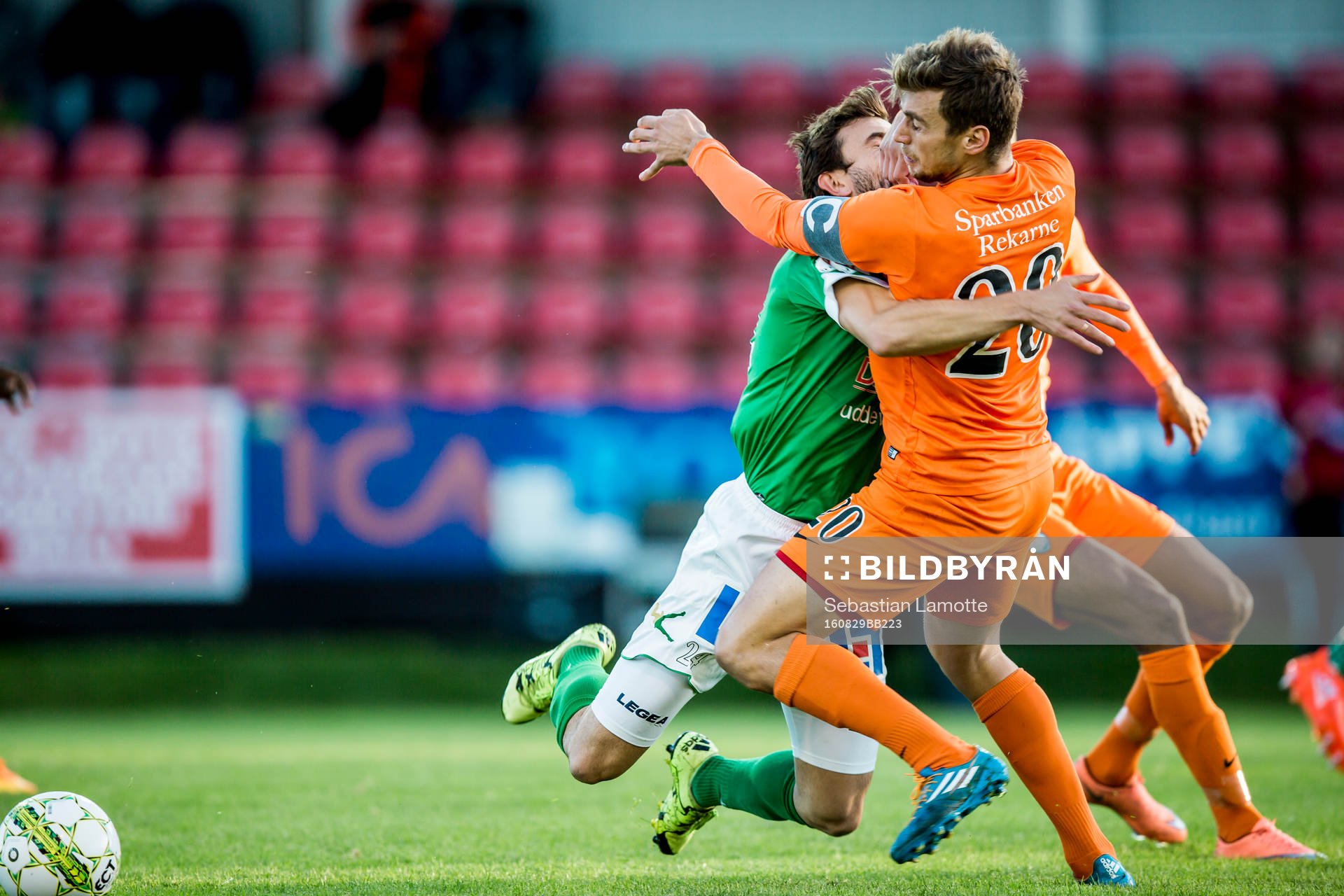 Ljungskiles Aleksandar Kitic och Athletics Filip Rogic