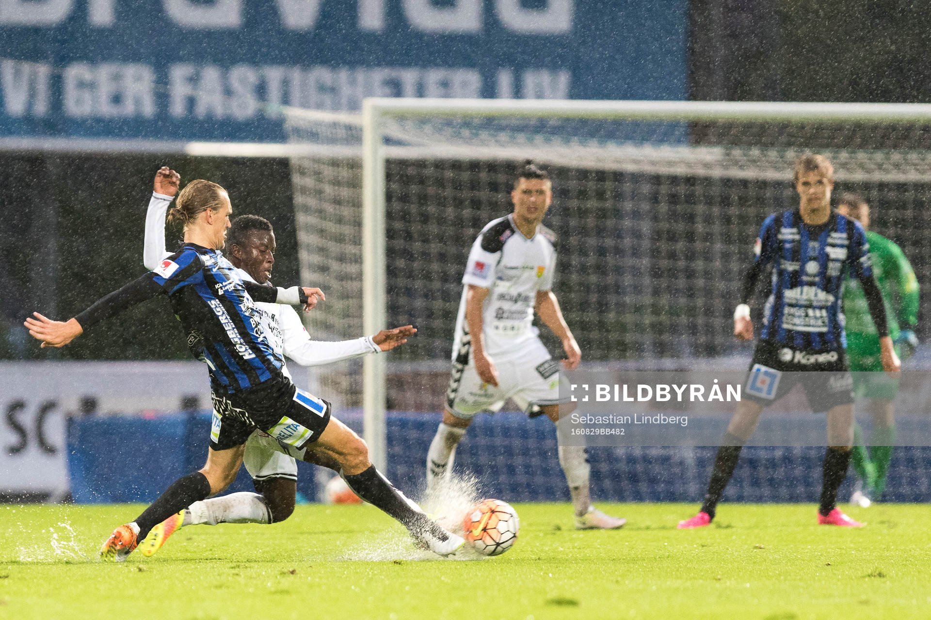Sirius Kim Skoglund och GAIS Kieron Cadogan