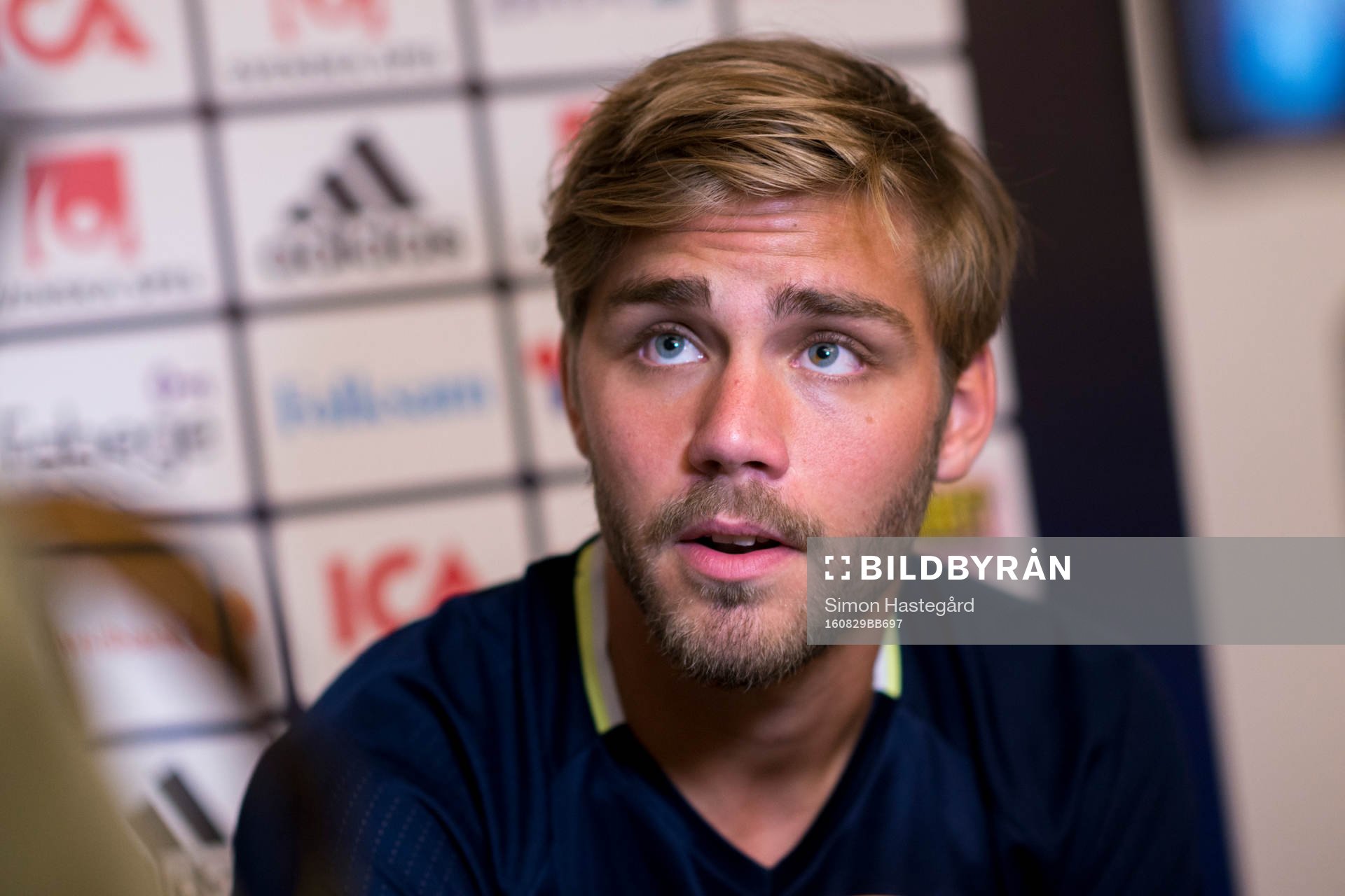 Christoffer Nyman i mixed zone