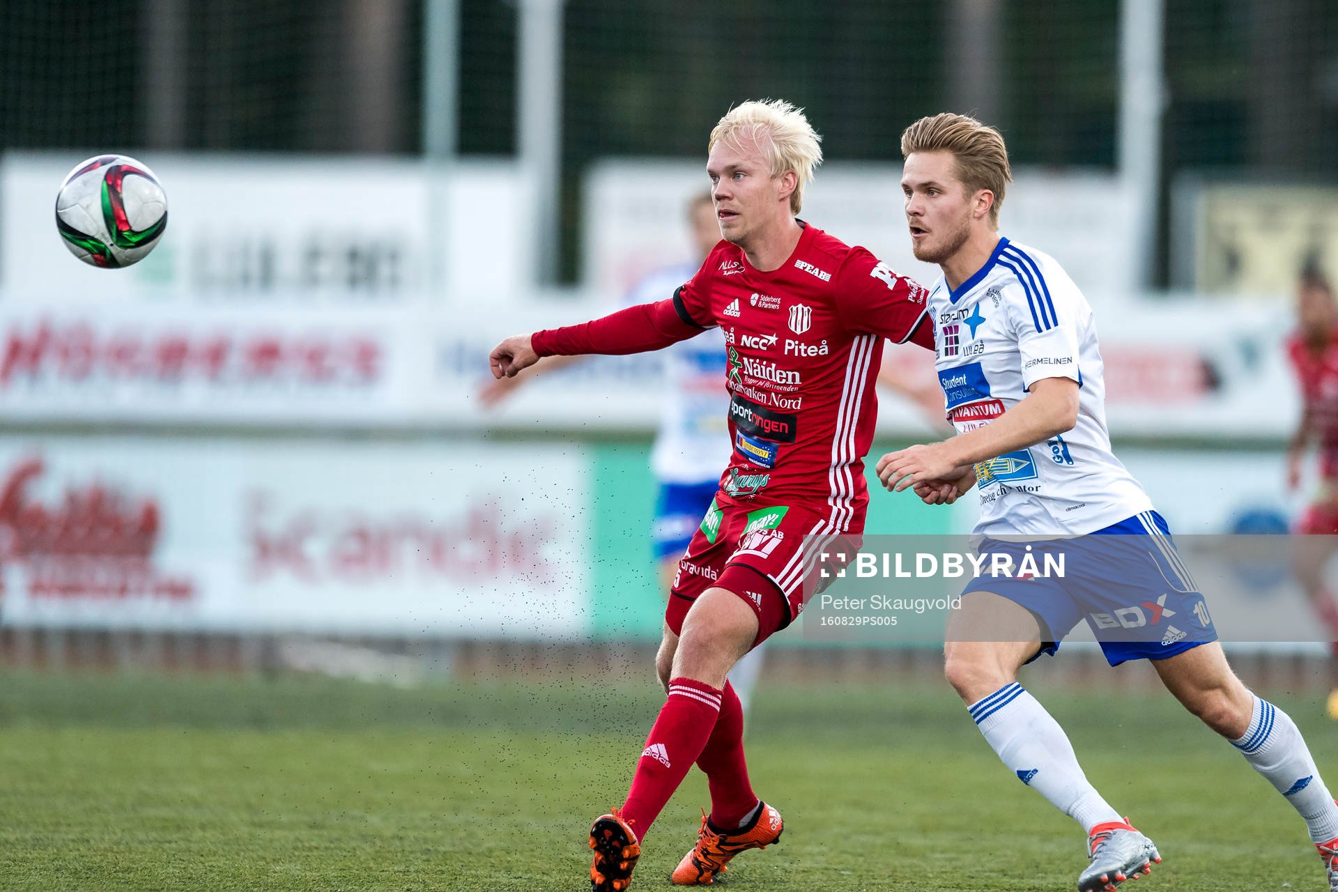 s Kristoffer Thydell och Luleå:s Joel Rajalakso