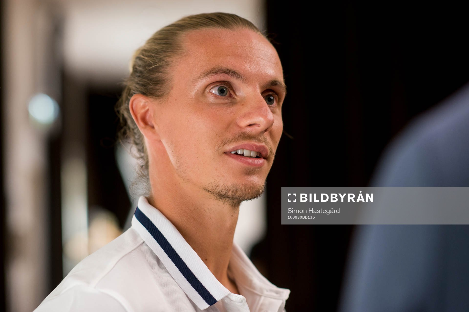 Niklas Hult i mixed zone