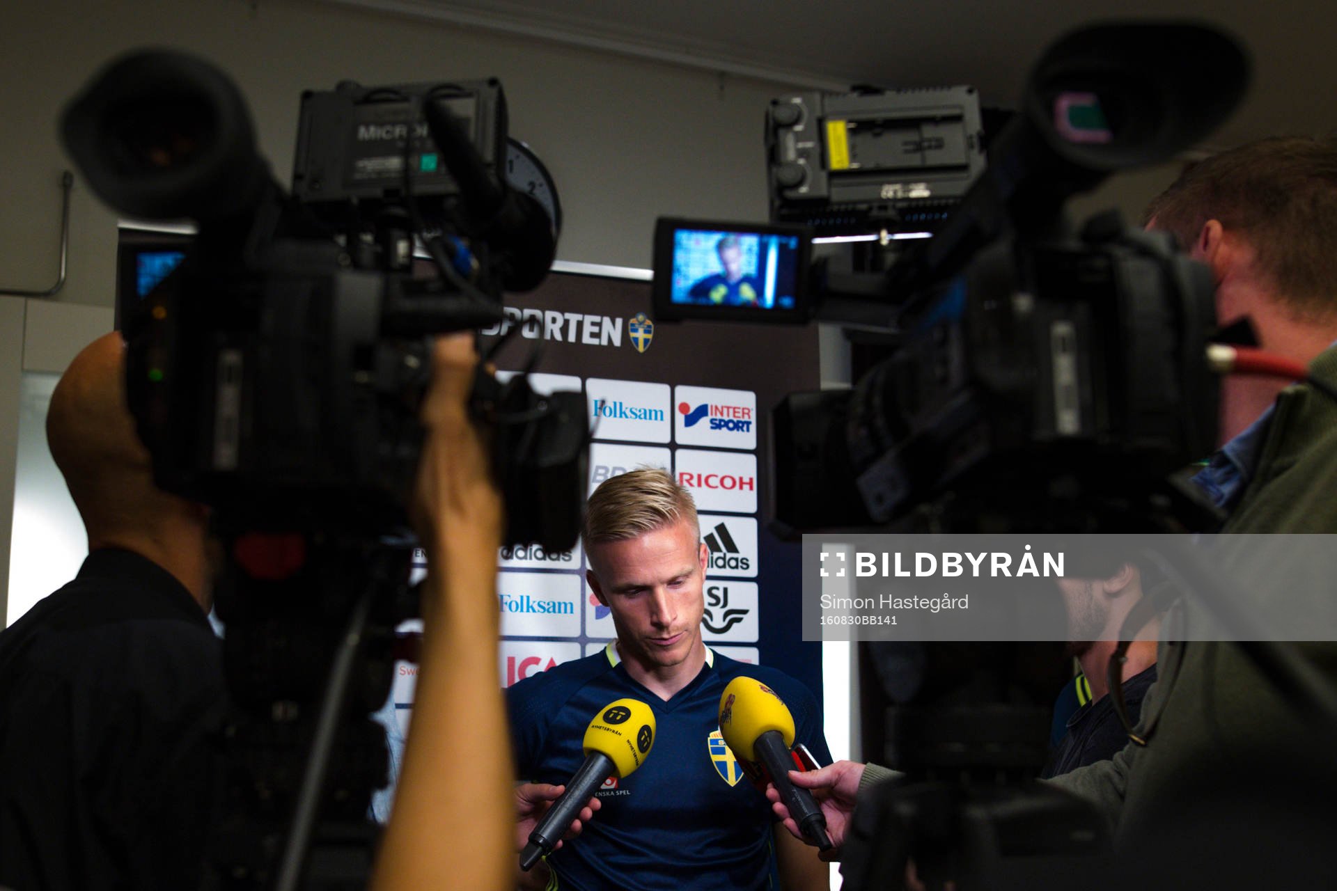 Oscar Wendt i mixed zone
