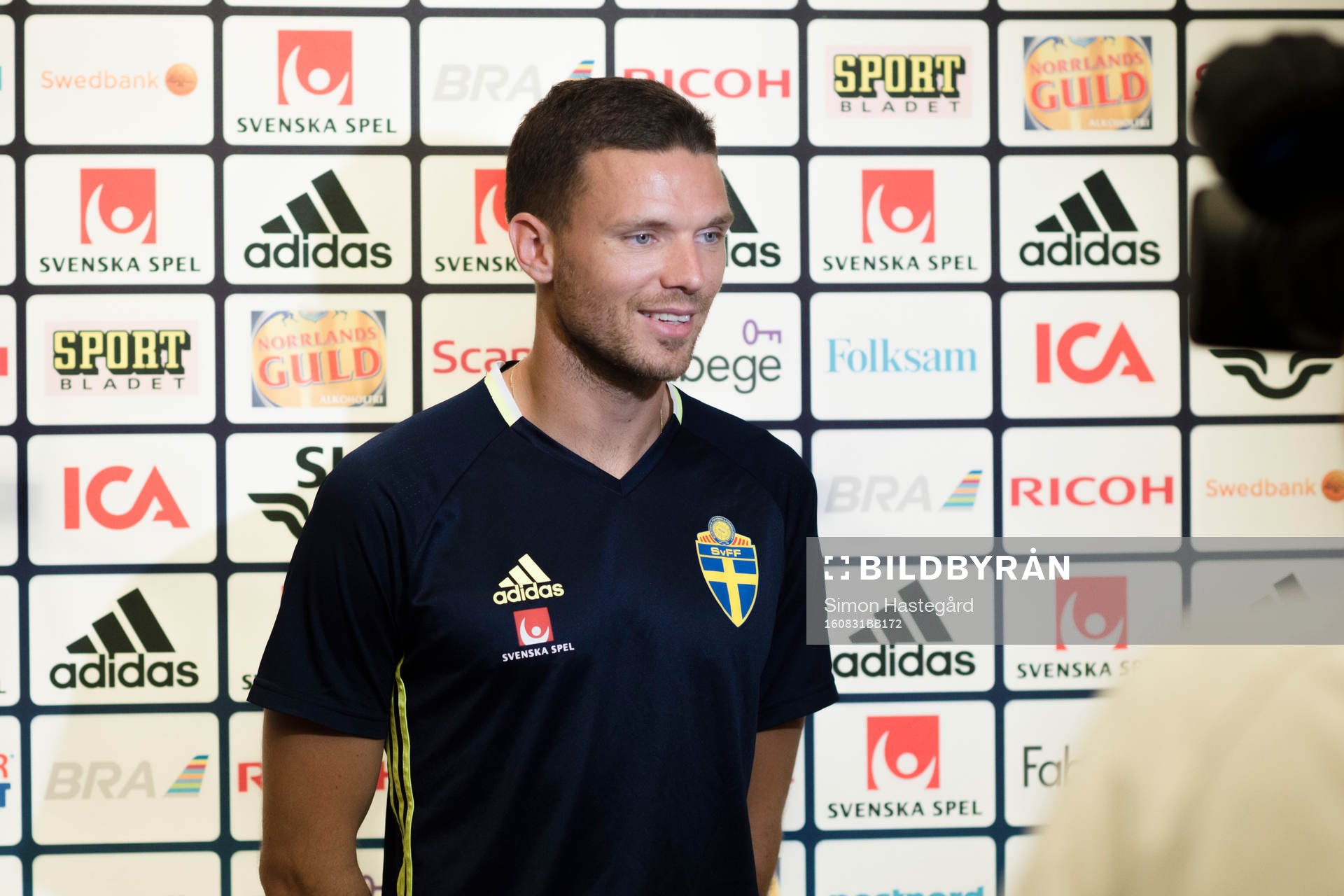 Marcus Berg i mixed zone