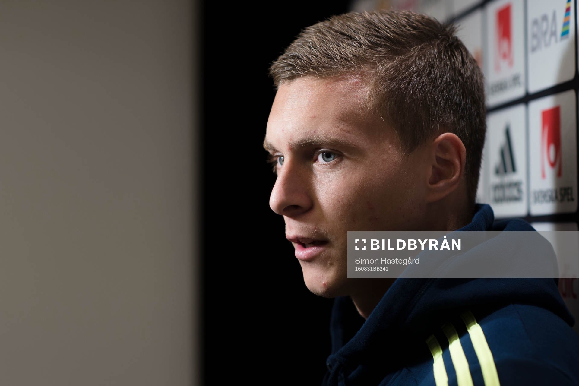 Victor Nilsson Lindelöf i mixed zone