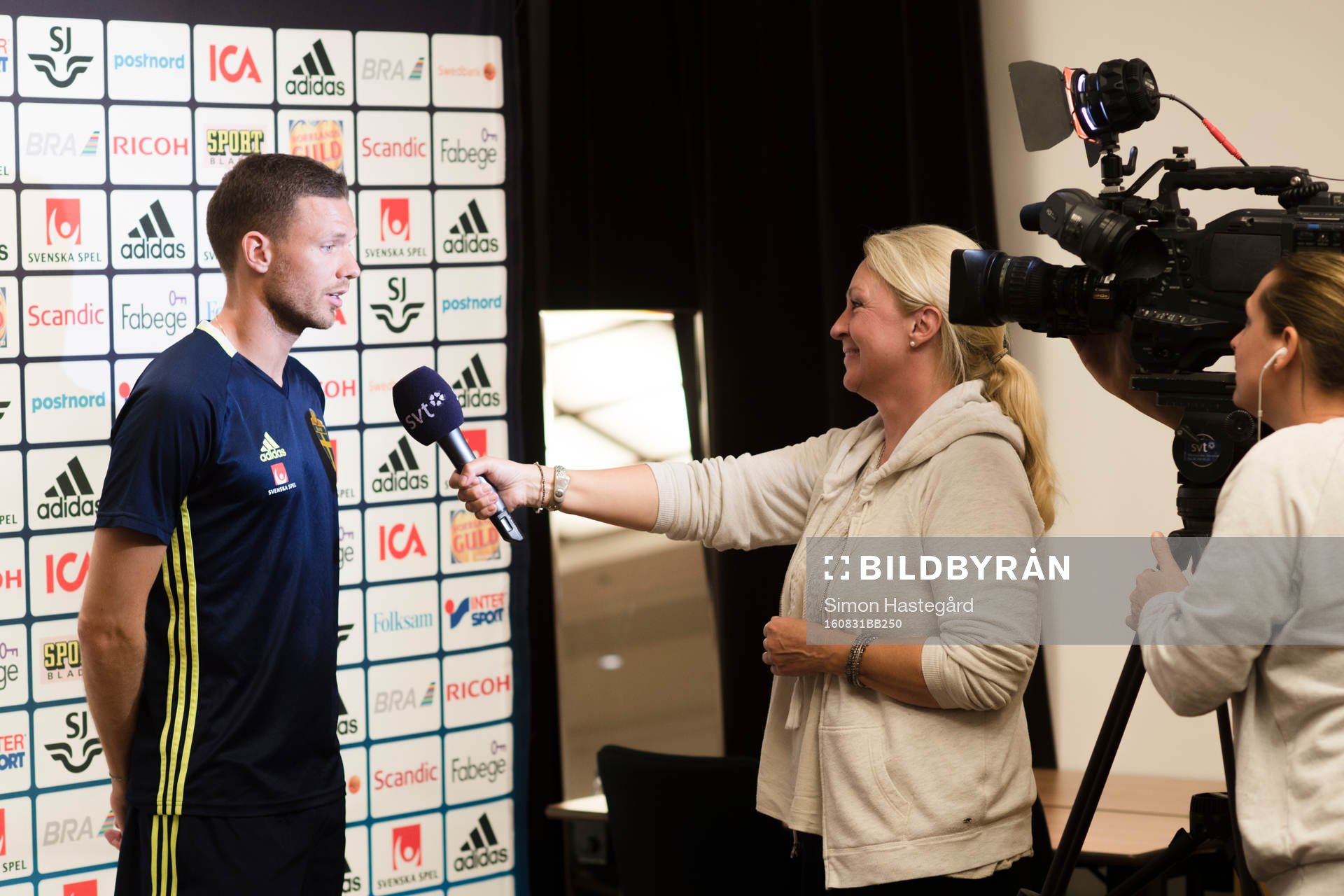 Marcus Berg i mixed zone