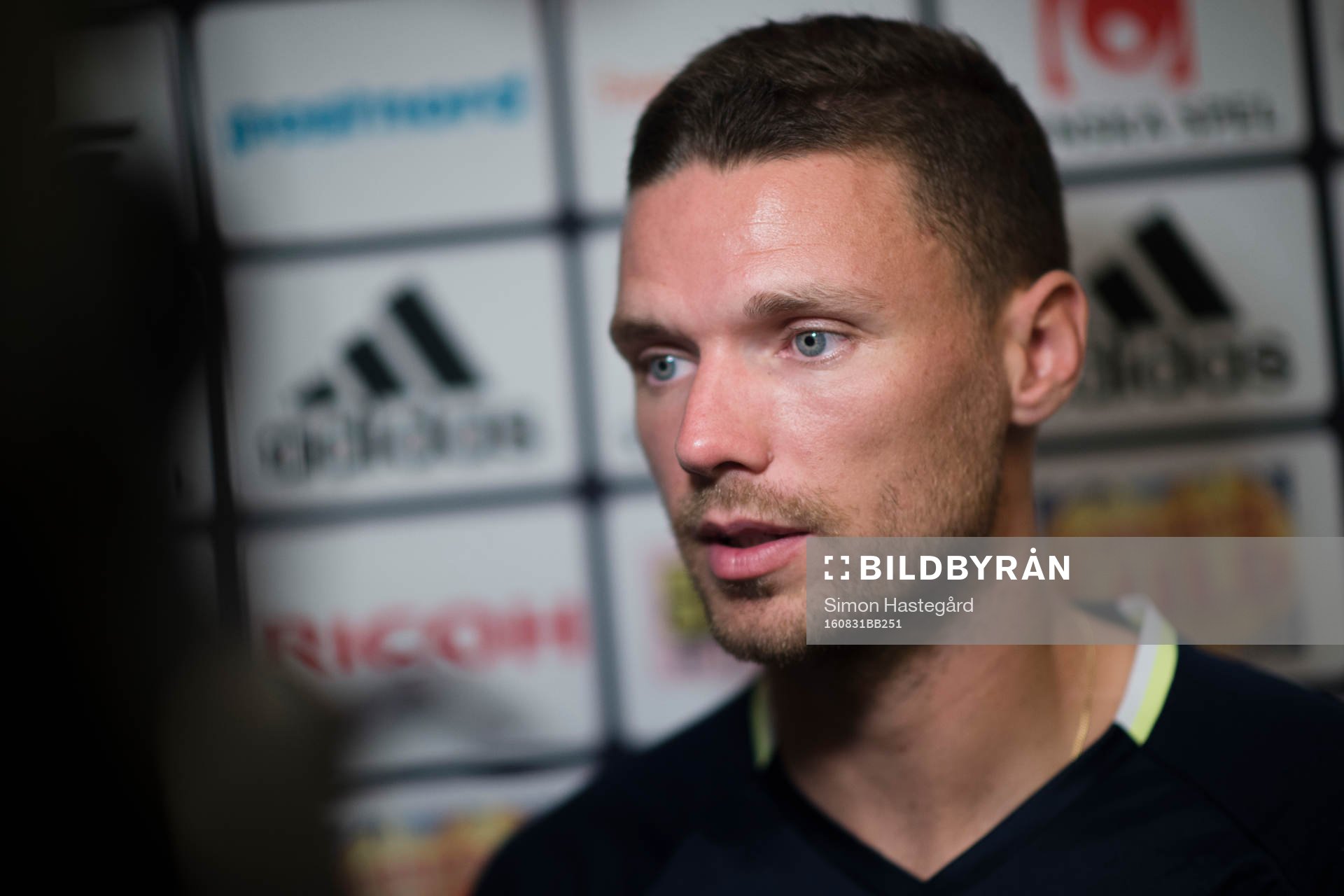 Marcus Berg i mixed zone