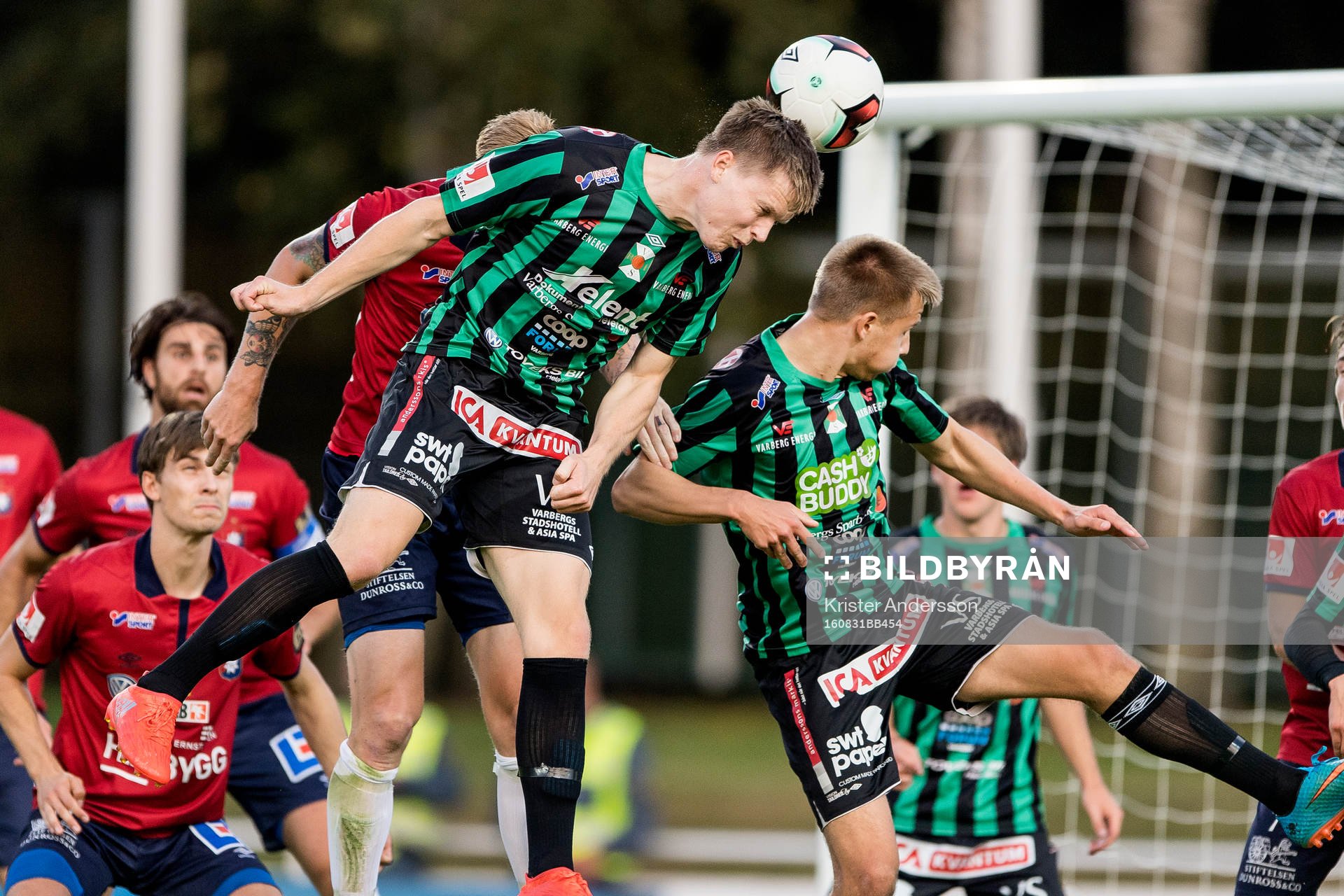 Varbergs Anton Liljenbäck med en nick