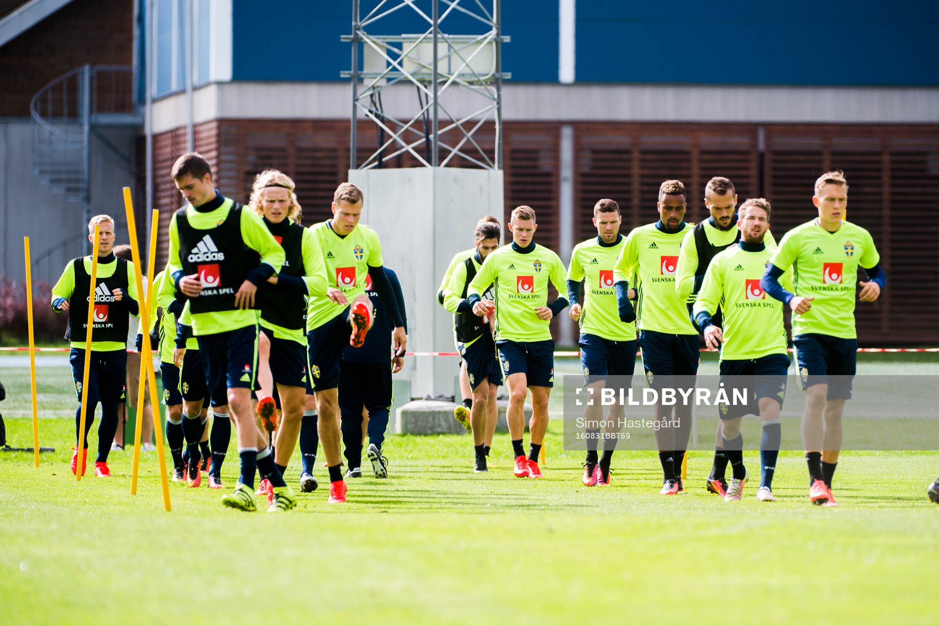 Uppvärmning före en träning med Sveriges fotbollslandslag