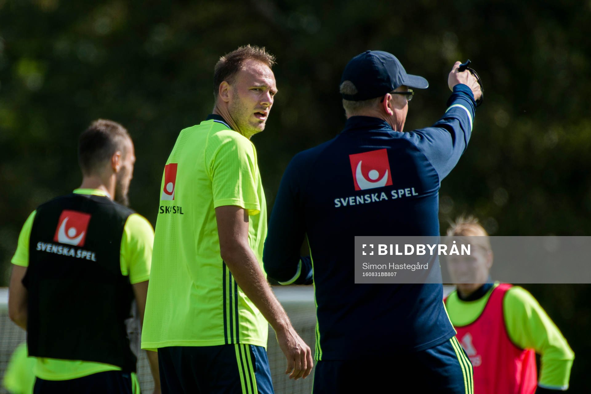 Andreas Granqvist och förbundskapten Janne Andersson
