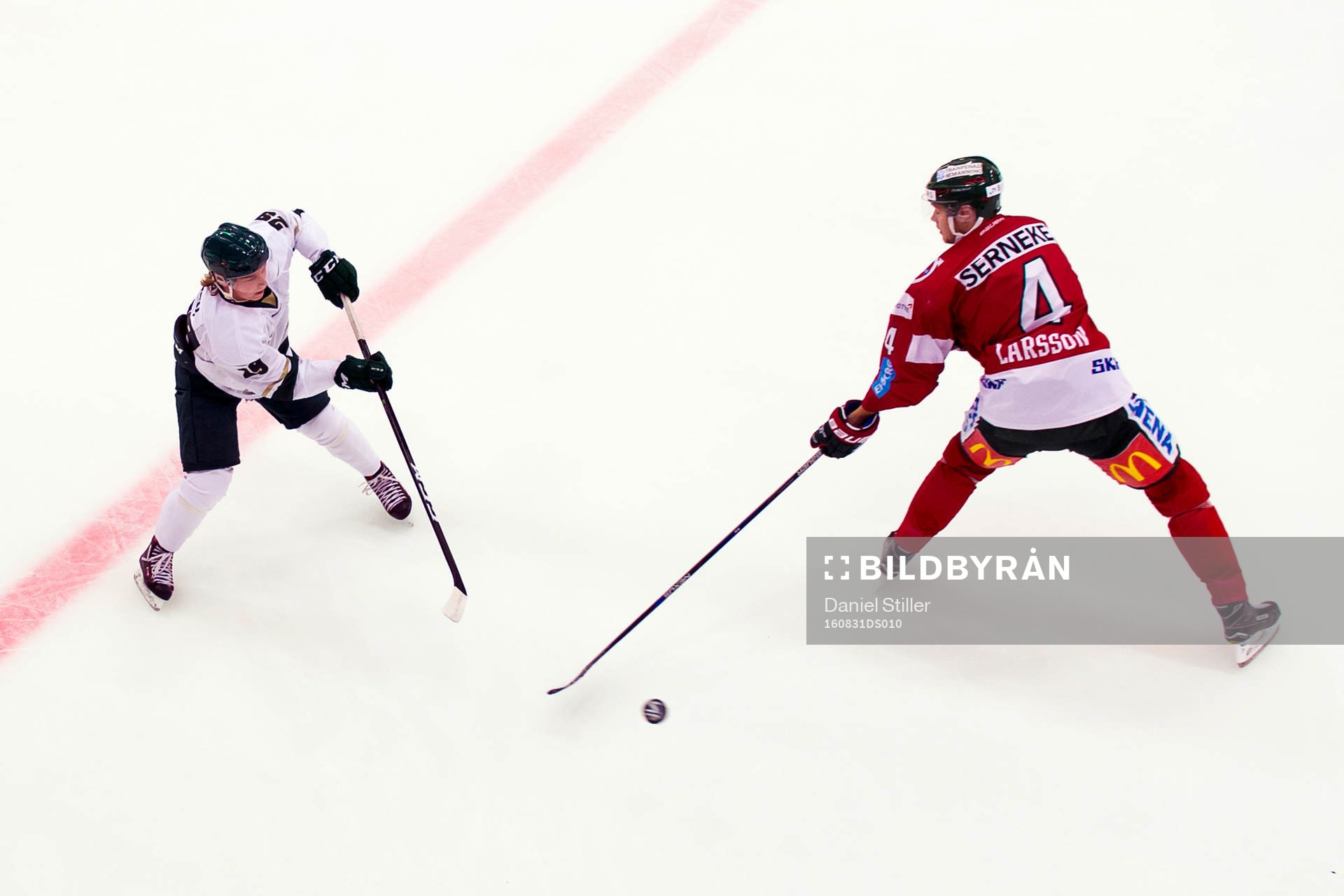 Färjestads Oskar Steen och Frölundas Jacob Larsson