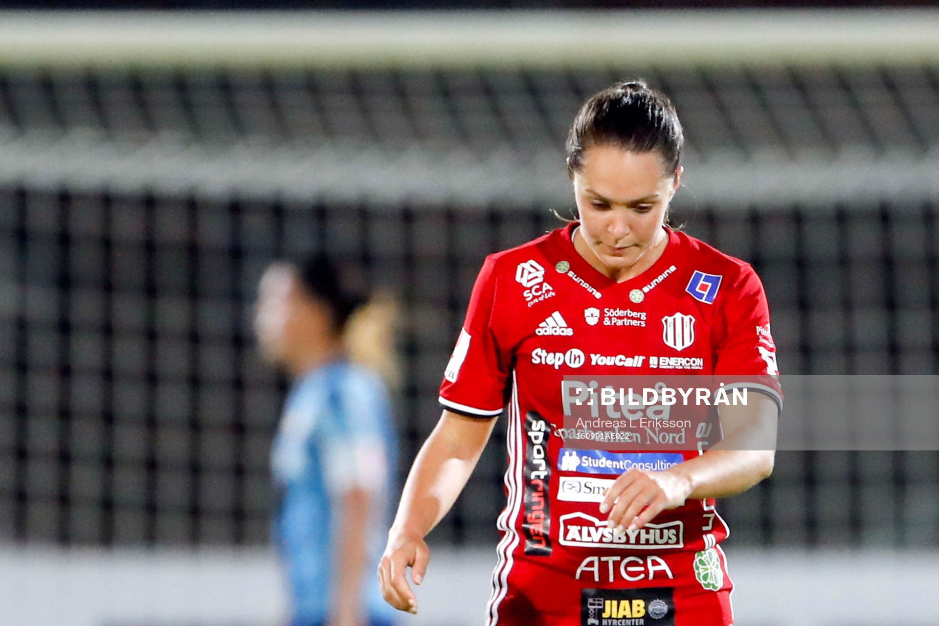 Piteås Felicia Karlsson deppar