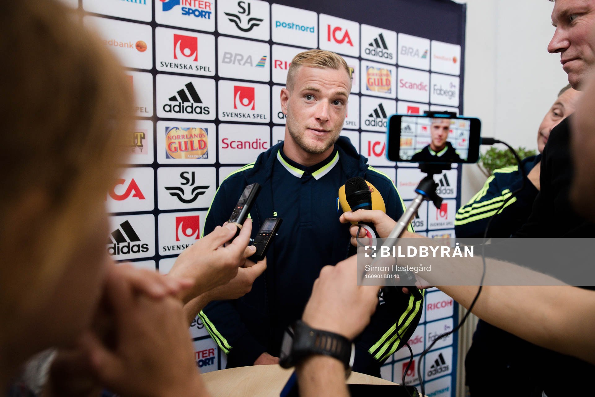 John Guidetti i mixed zone