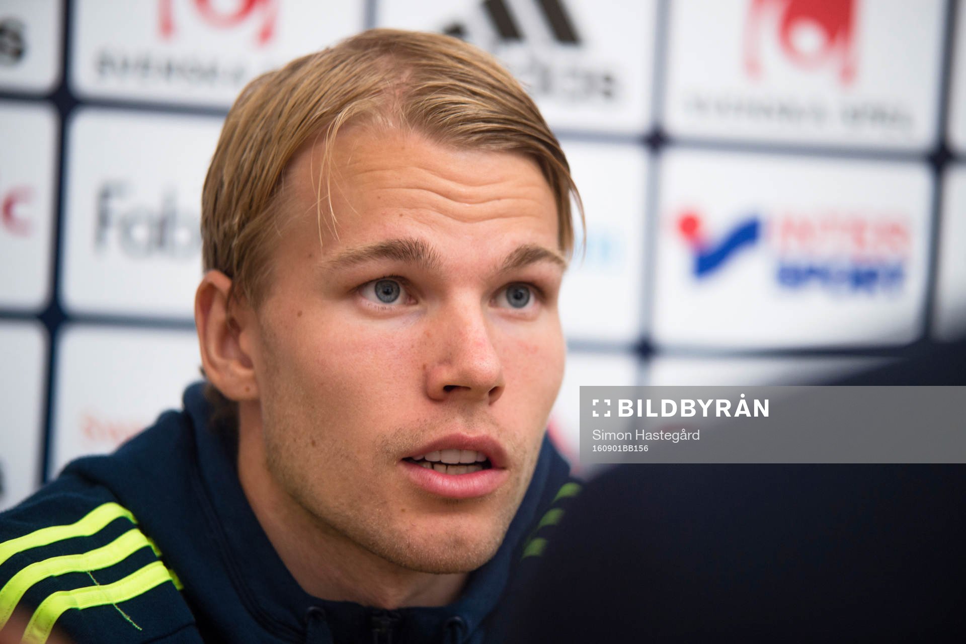 Oscar Lewicki i mixed zone