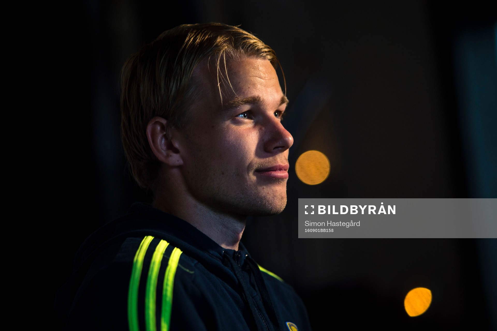 Oscar Lewicki i mixed zone