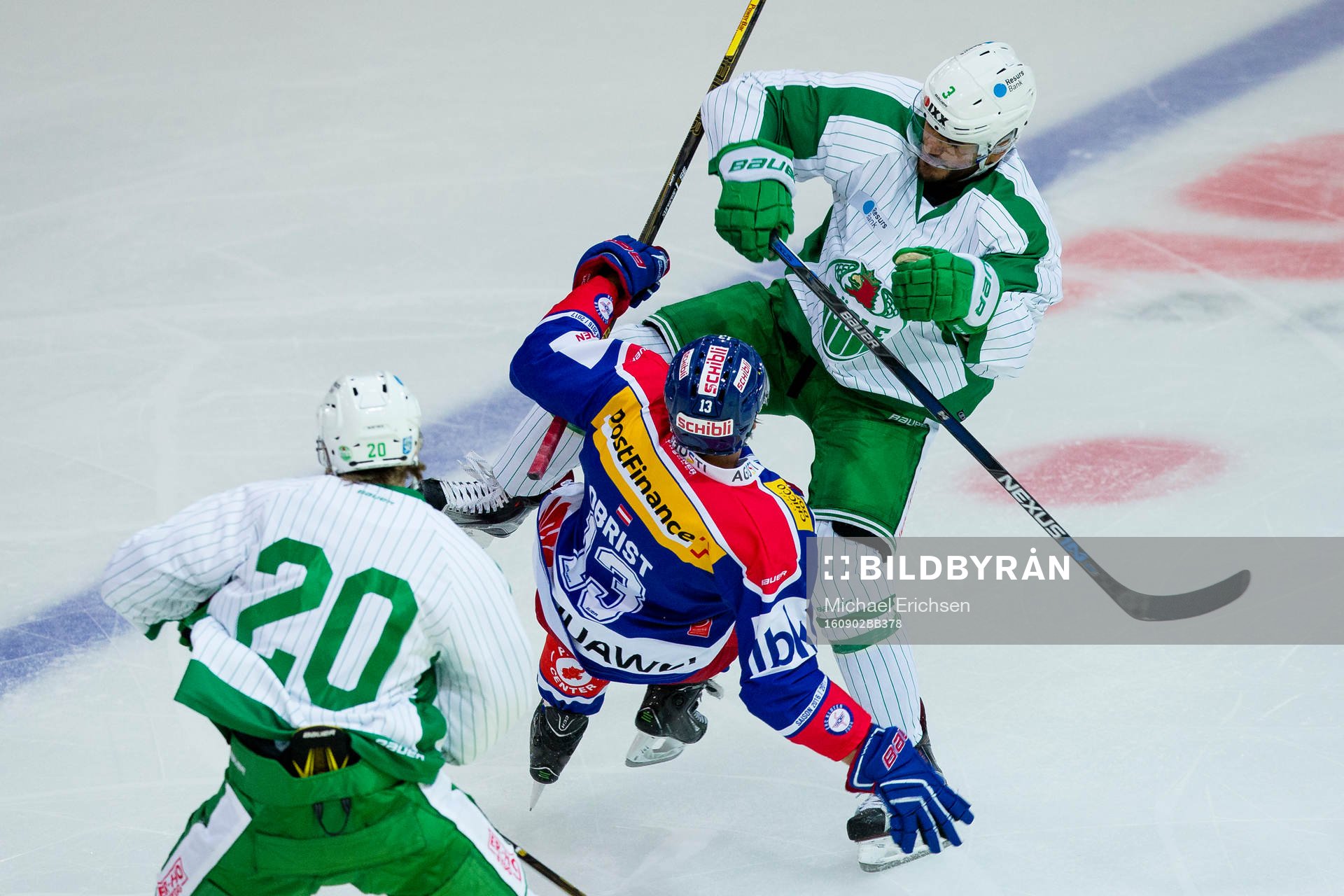Rögles Almen Bibic tacklar Klotens Patrick Obrist