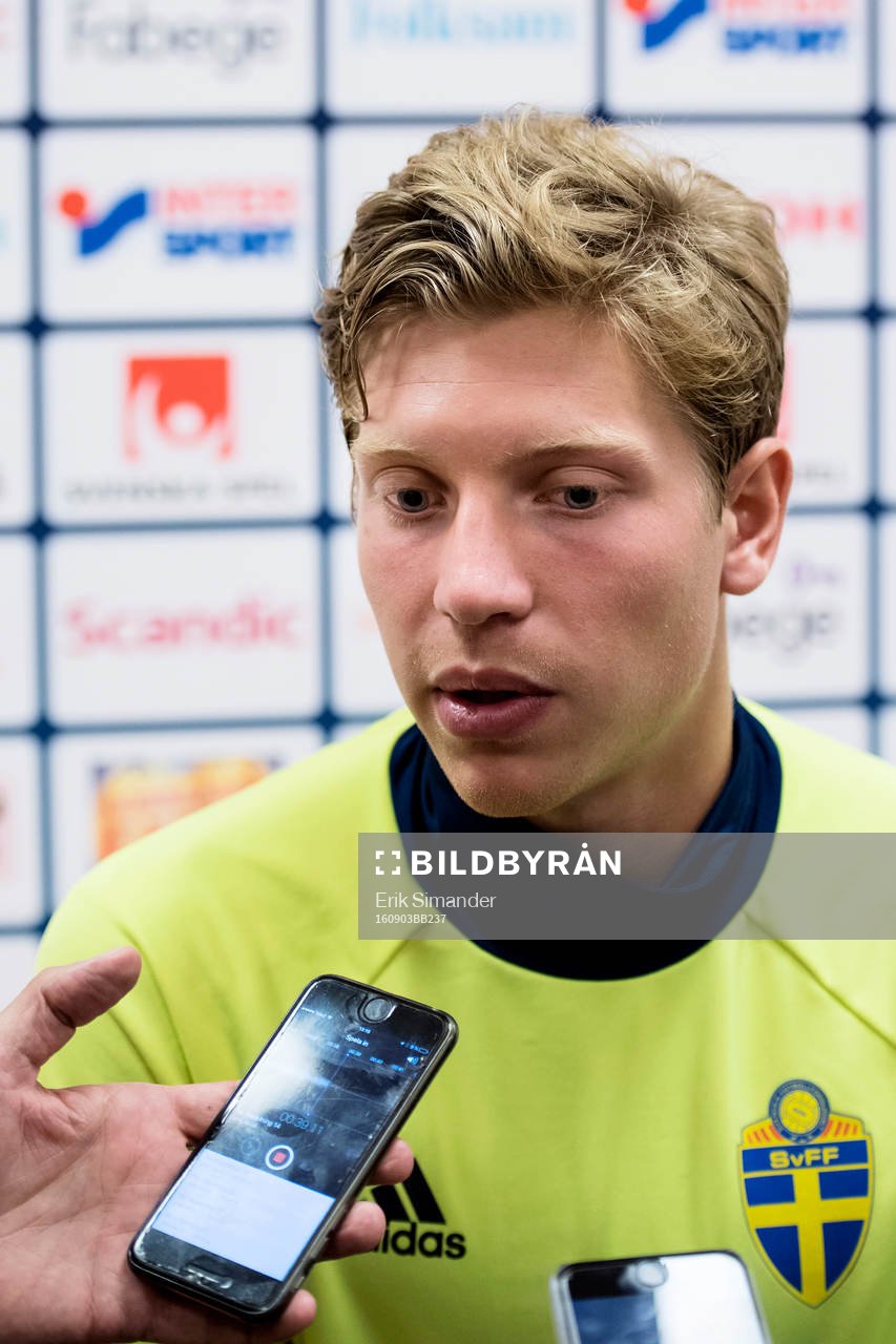 Alexander Fransson i mixed zone
