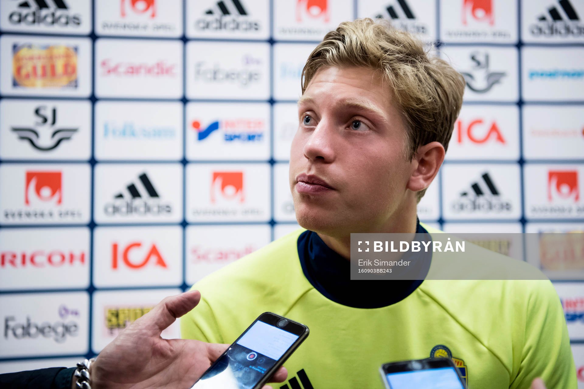 Alexander Fransson i mixed zone
