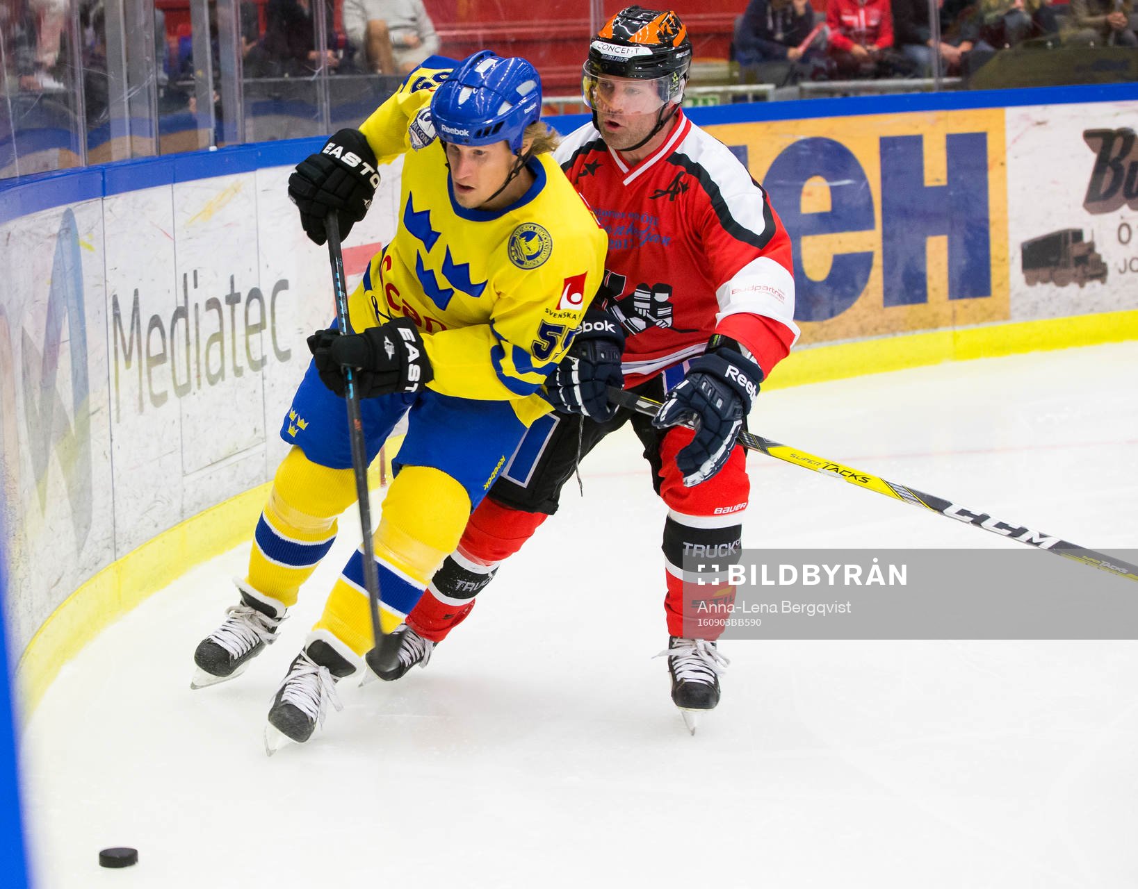 Tre Kronor legends Jonathan Hedström