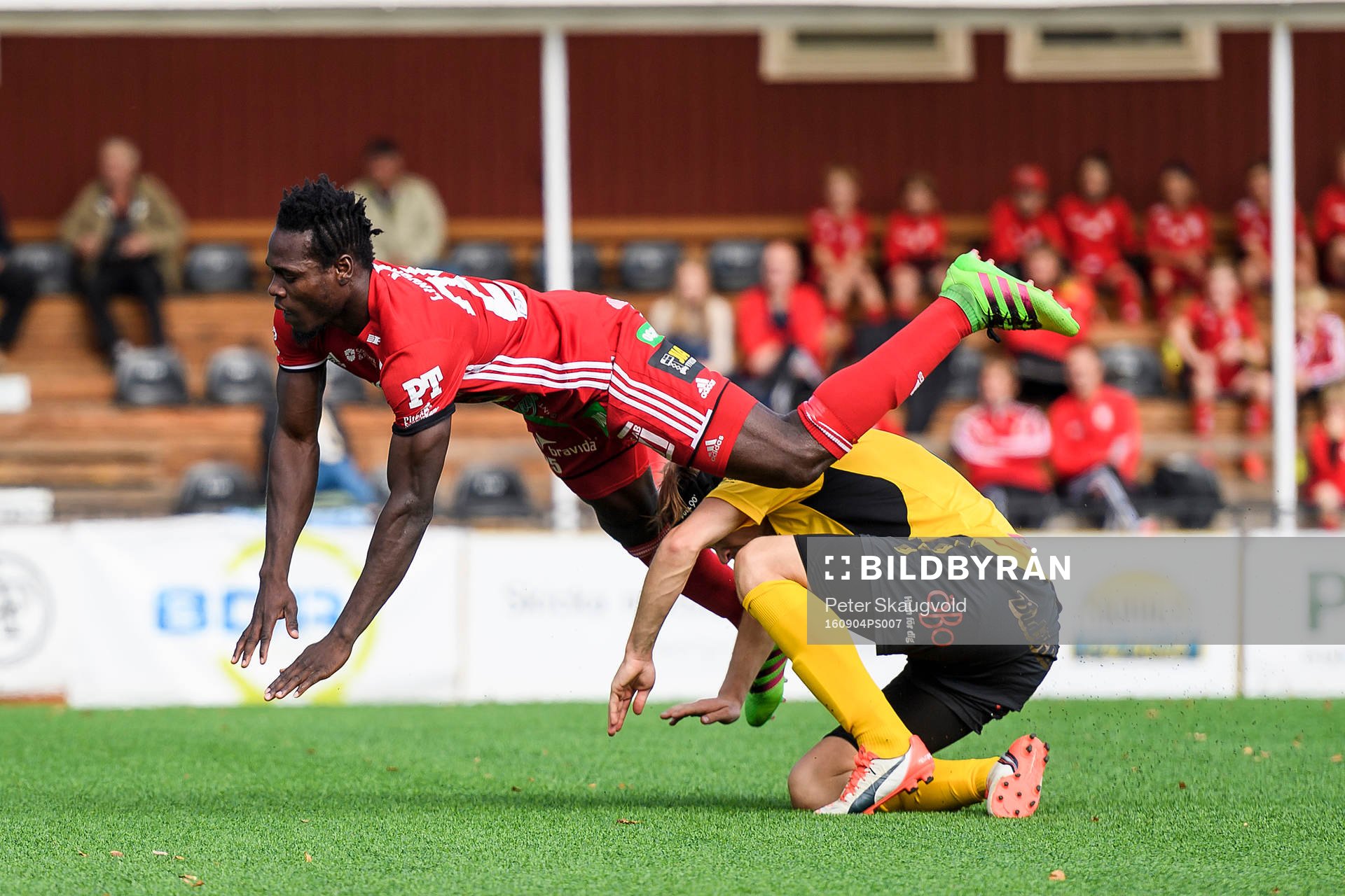 s Tetteh Komey
